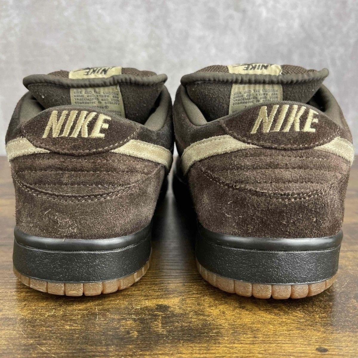 Nike SB Nike Dunk Low Pro SB Dark Mocha Tweed Brown 304292-229 Men’s Size US 9 / EU 42 - 6 Thumbnail