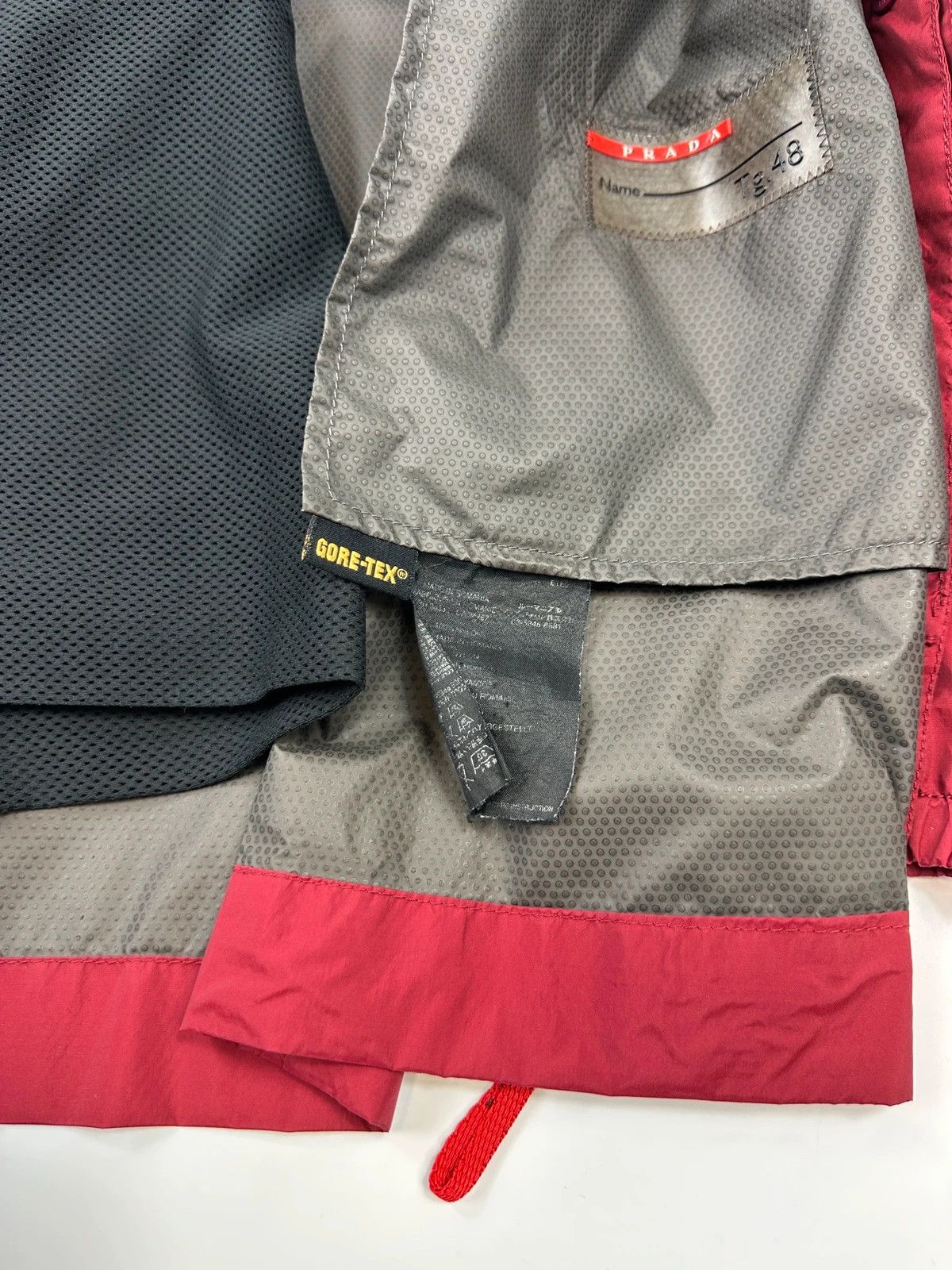 Prada Prada Sport FW2003 Burgundy Red Gore-Tex Jacket Size US M / EU 48-50 / 2 - 12 Thumbnail