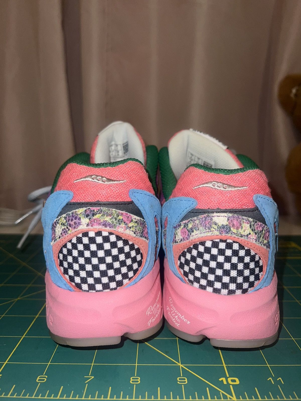 Saucony Jae Tips Saucony Azura 2000 Remember who fronted sz 8 Size US 8 / EU 41 - 4 Thumbnail