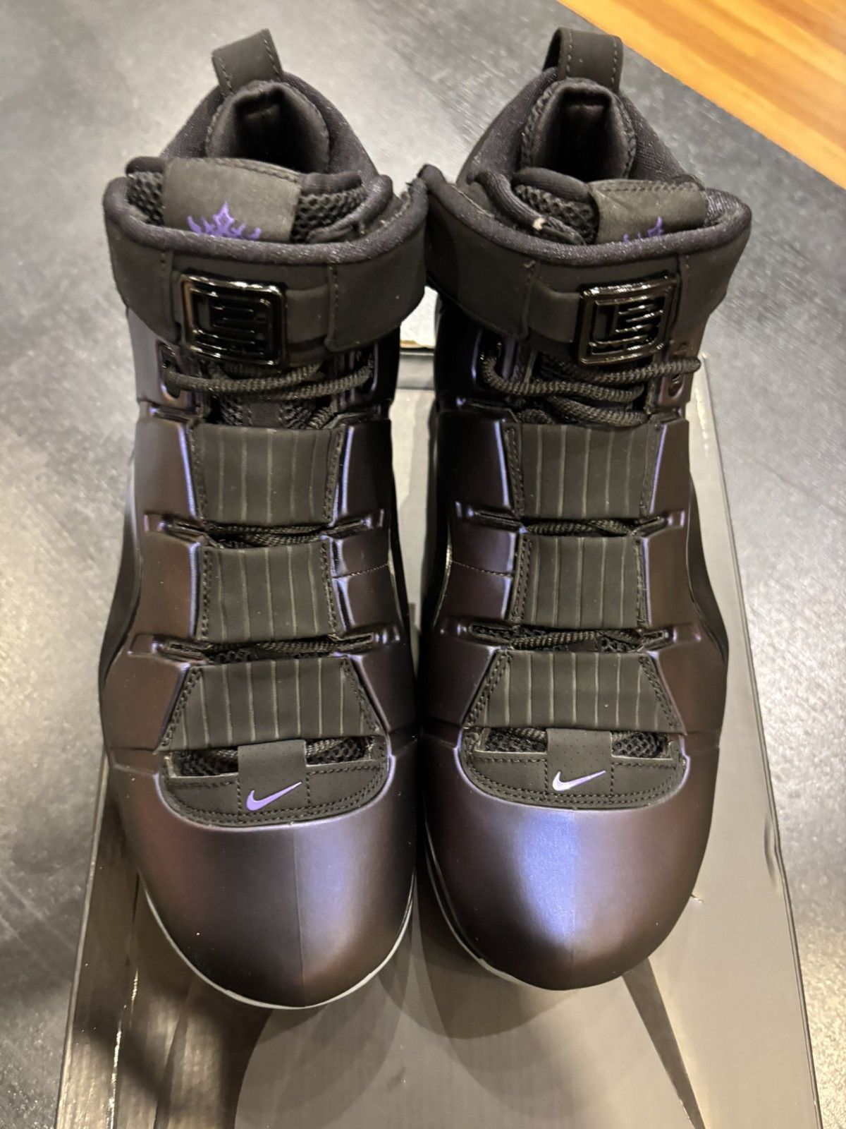 Nike Lebron 4 ‘Eggplant’ Size US 9 / EU 42 - 4 Thumbnail