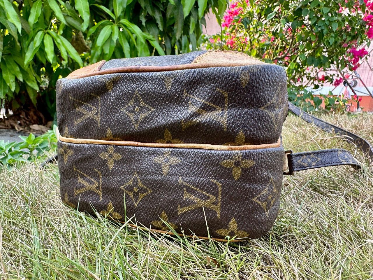 Louis Vuitton Authentic Louis Vuitton Monogram Amazone Crossbody Bag Size ONE SIZE - 5 Thumbnail