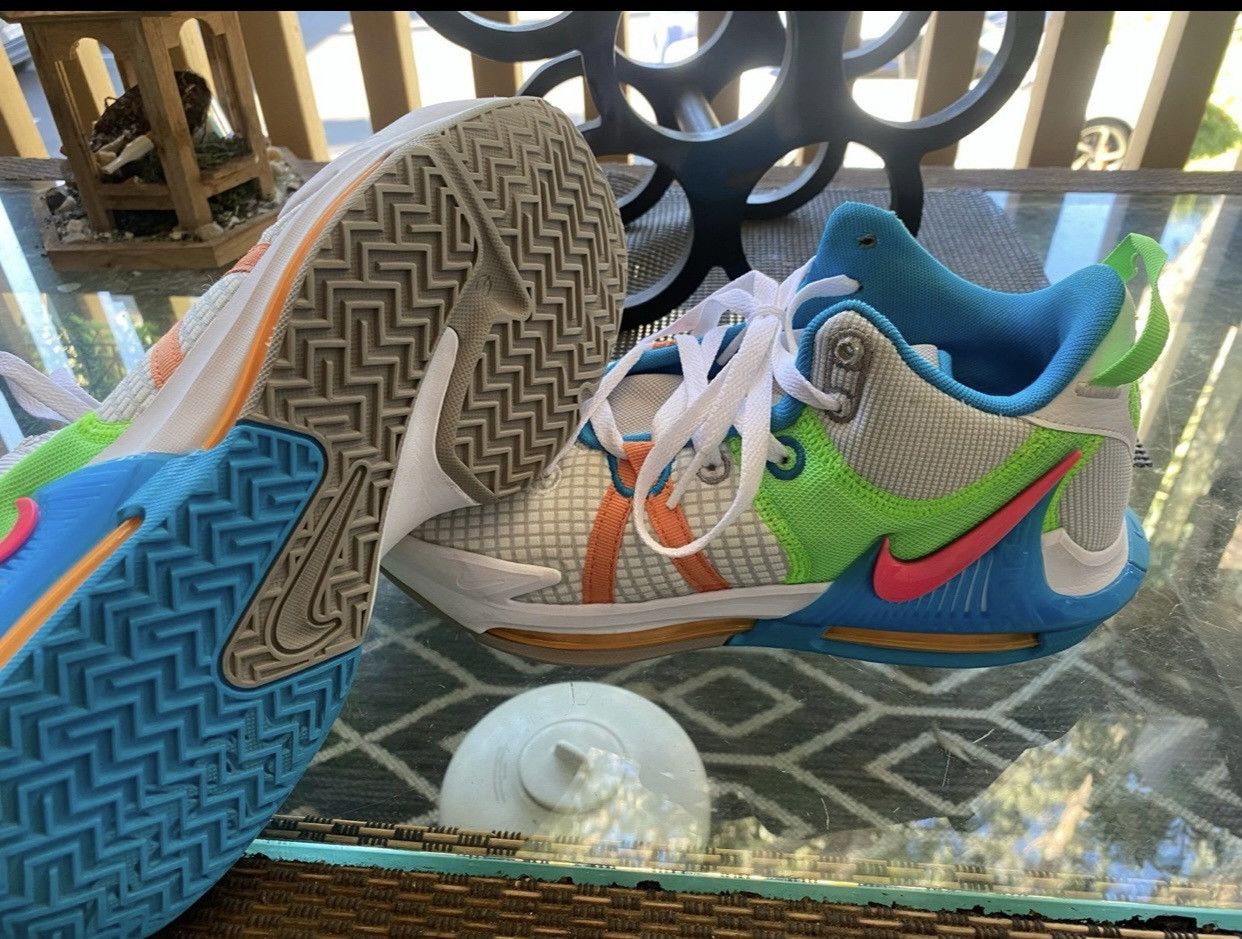 Nike Le Bron Witness 7 Size US 9 / EU 42 - 5 Thumbnail