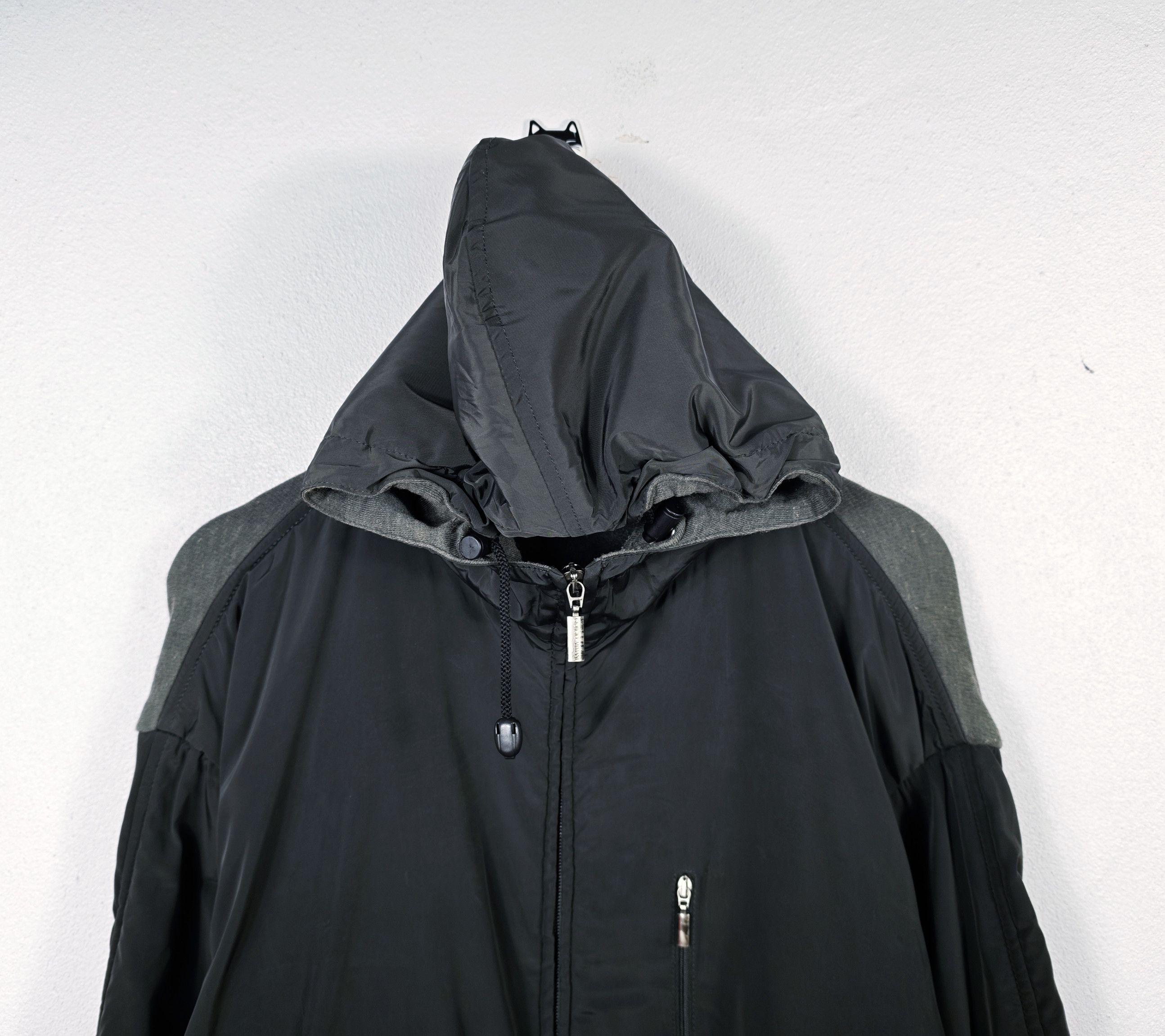 Giorgio Armani Vintage 1997 Giorgio Armani Borgunuovo 21 Technical Jacket Size US L / EU 52-54 / 3 - 2 Thumbnail