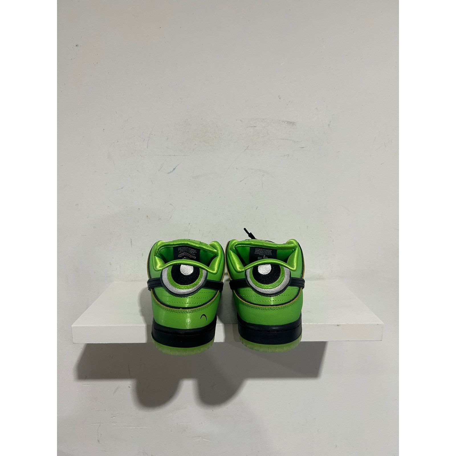 Nike NIKE SB DUNK LOW 'THE POWERPUFF GIRLS BUTTERCUP' SIZE 5 NEW Size US 5 / EU 37 - 6 Thumbnail