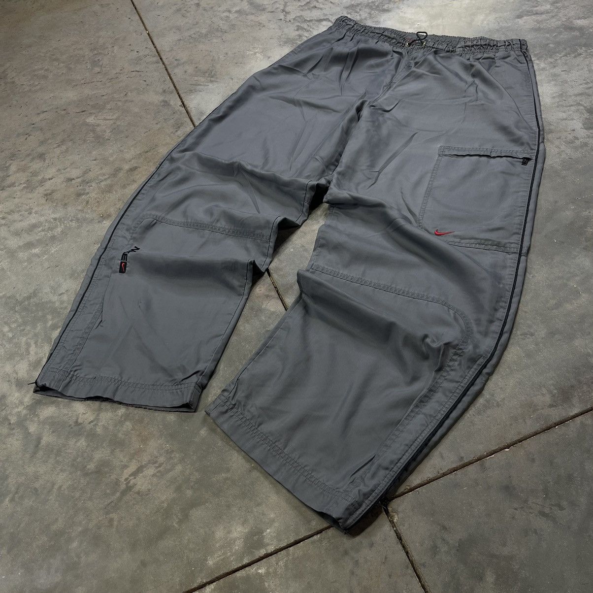 Nike × Vintage Vintage Nike Drill Pants Baggy Fit Track Pants Y2K Cargo Size US 34 / EU 50 - 2 Thumbnail