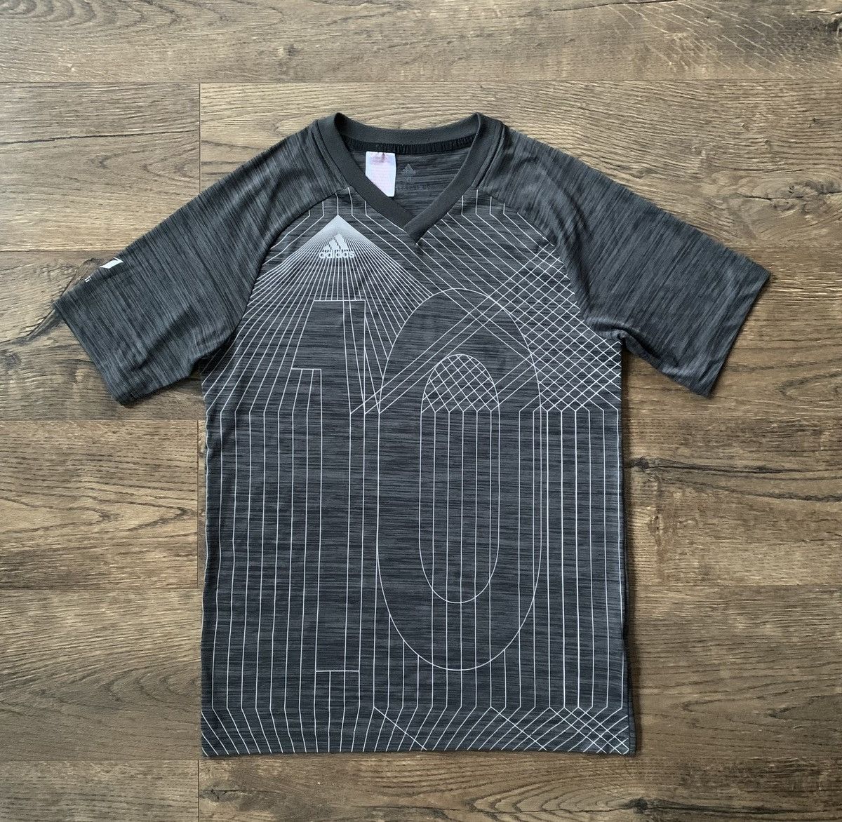 Adidas Adidas Messi #10 DJ1272 Size US XL / EU 56 / 4 - 1 Thumbnail