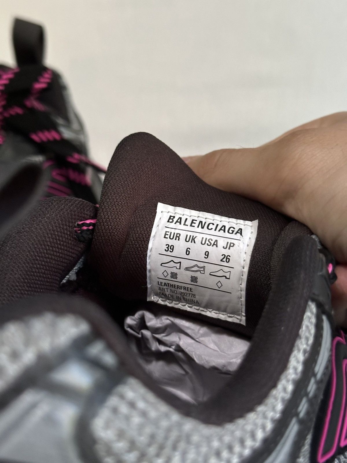 Balenciaga Balenciaga 10xl Pink / Black Size US 9 / EU 42 - 7 Thumbnail