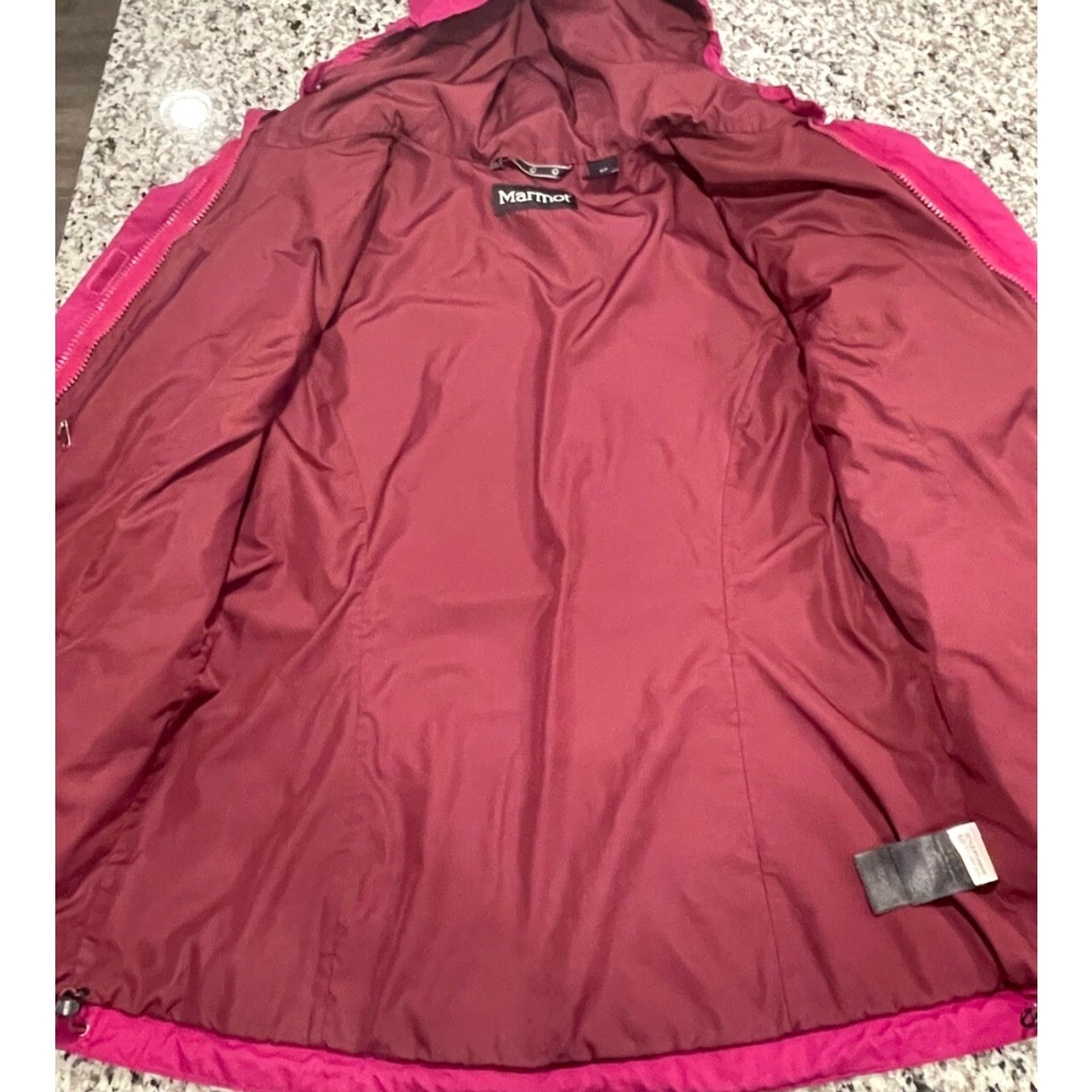 Marmot Marmot Jacket Women Sz S Fuchsia Full Zip Hood Rain Windbreaker Nylon Outer Size S / US 4 / IT 40 - 5 Thumbnail