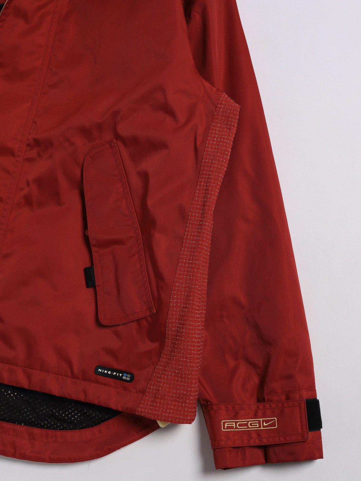 Nike ACG Nike ACG Red Jacket Vintage Windbreaker Size US M / EU 48-50 / 2 - 2 Thumbnail