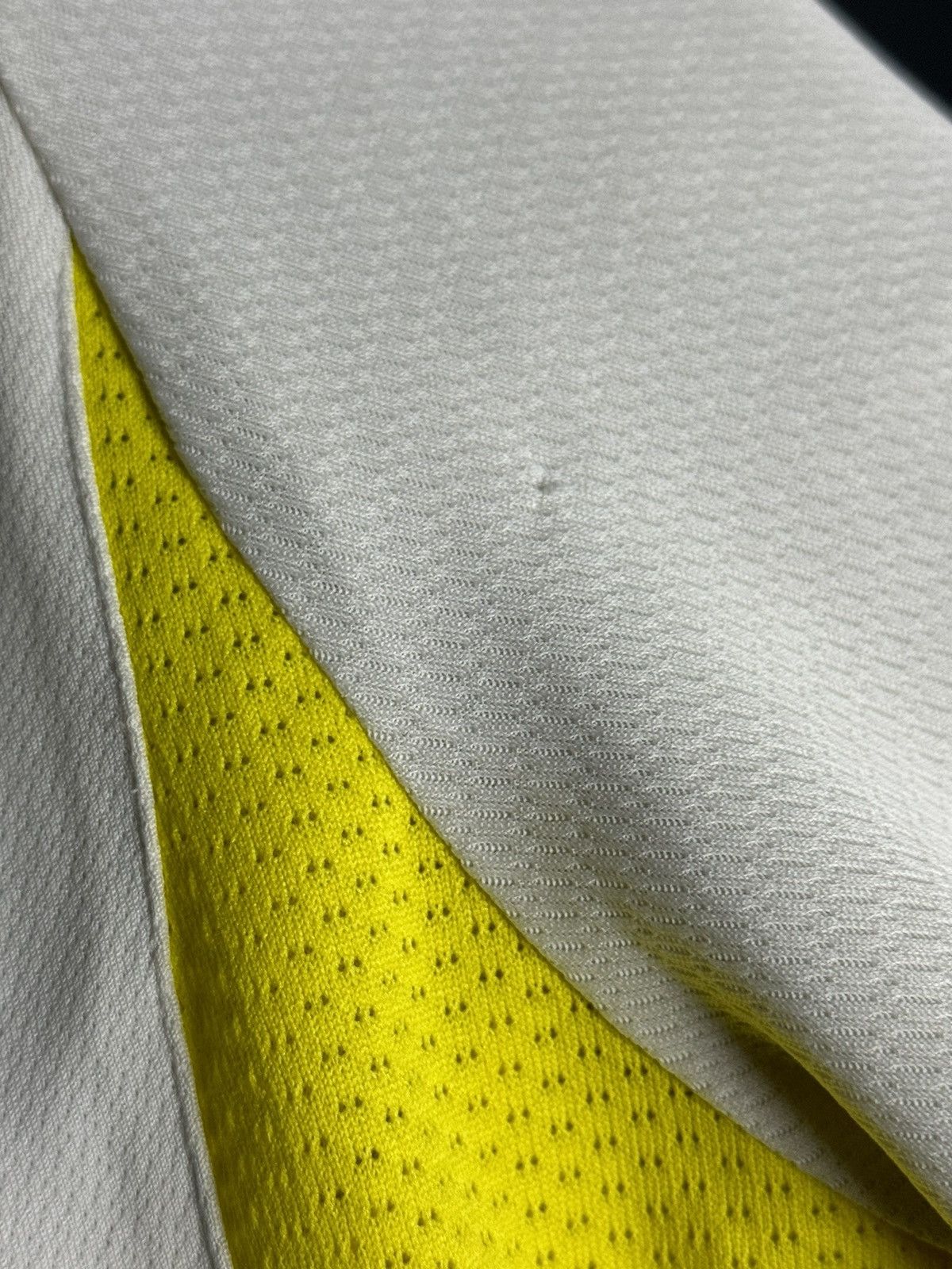 Puma Tottenham Hotspur 09/10 Home Football Jersey Size US XL / EU 56 / 4 - 13 Thumbnail