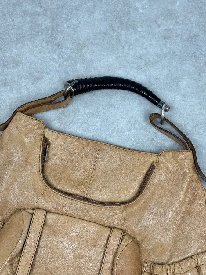 Yves Saint Laurent 2000s Yves Saint Laurent Tan Horn Muse Hobo Leather Bag Size ONE SIZE - 4 Thumbnail