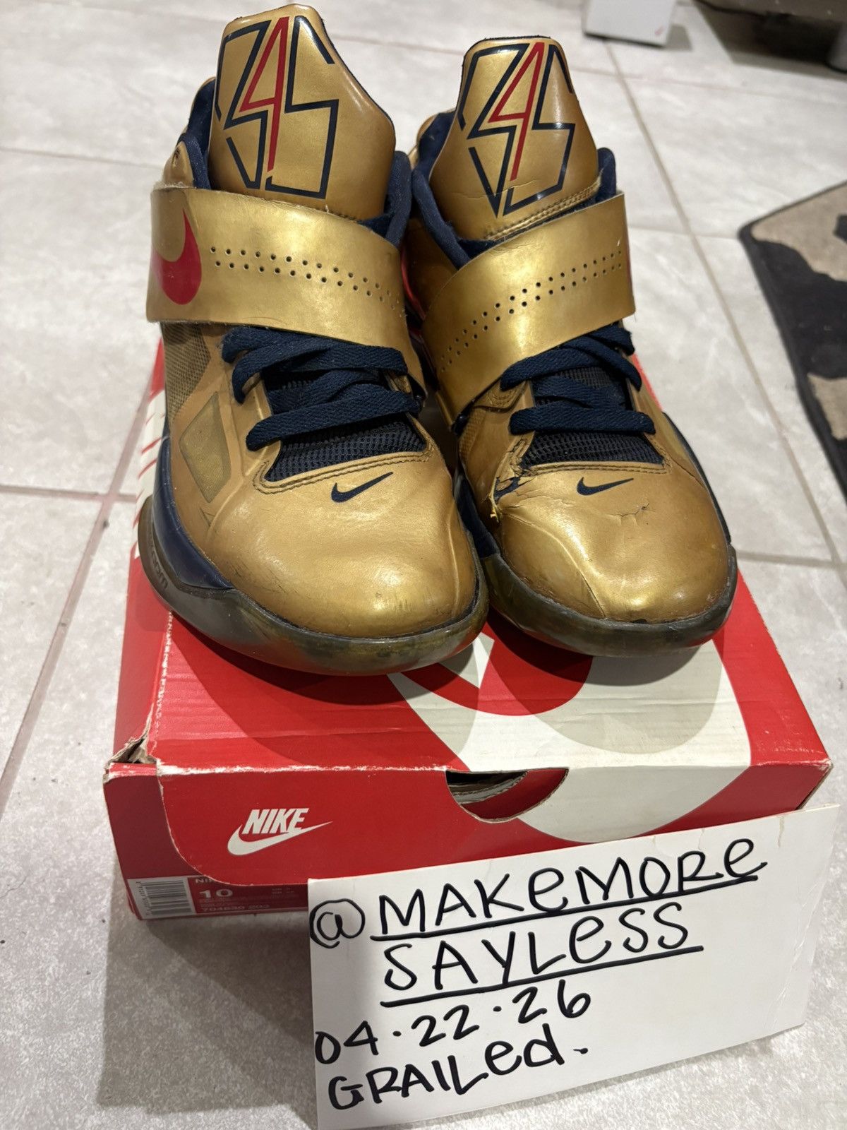 Nike GOLD MEDAL - KD 4 Size US 10 / EU 43 - 1 Thumbnail