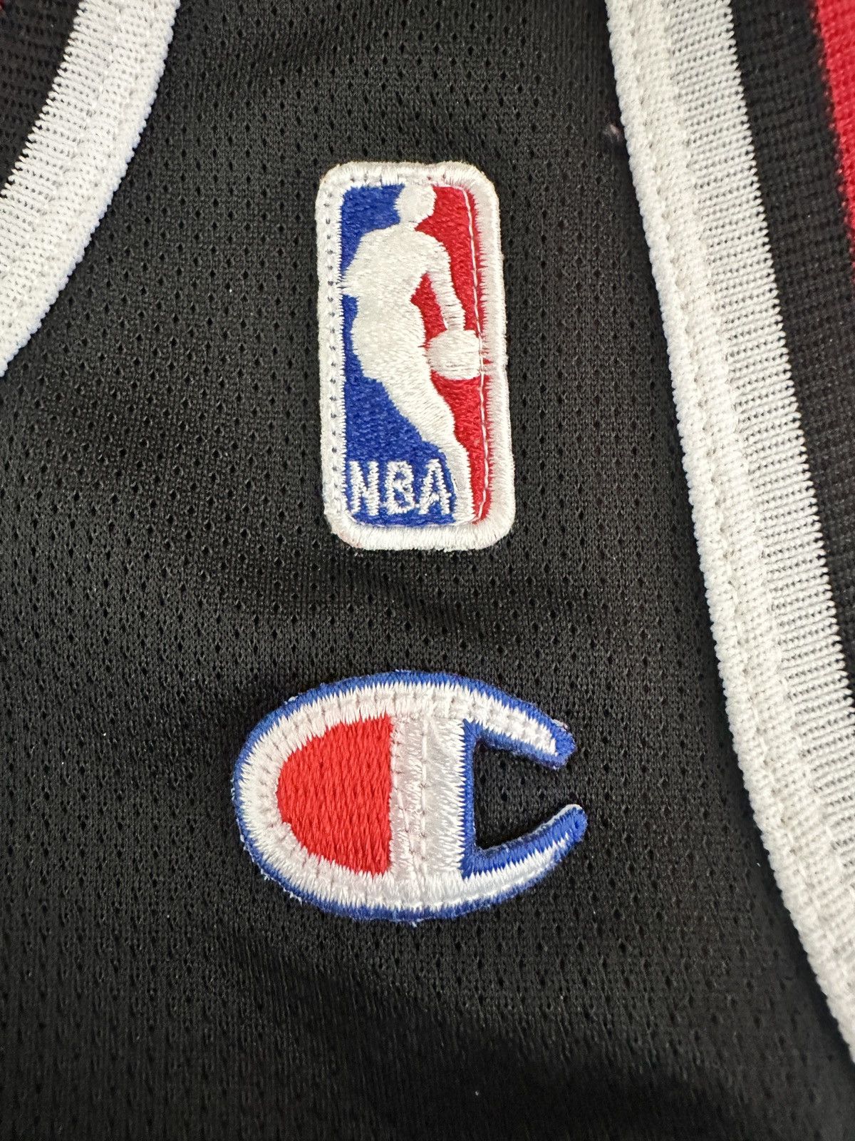 Champion Vintage Chicago Bulls Scottie Pippen #33 Champion Jersey Size US S / EU 44-46 / 1 - 5 Thumbnail