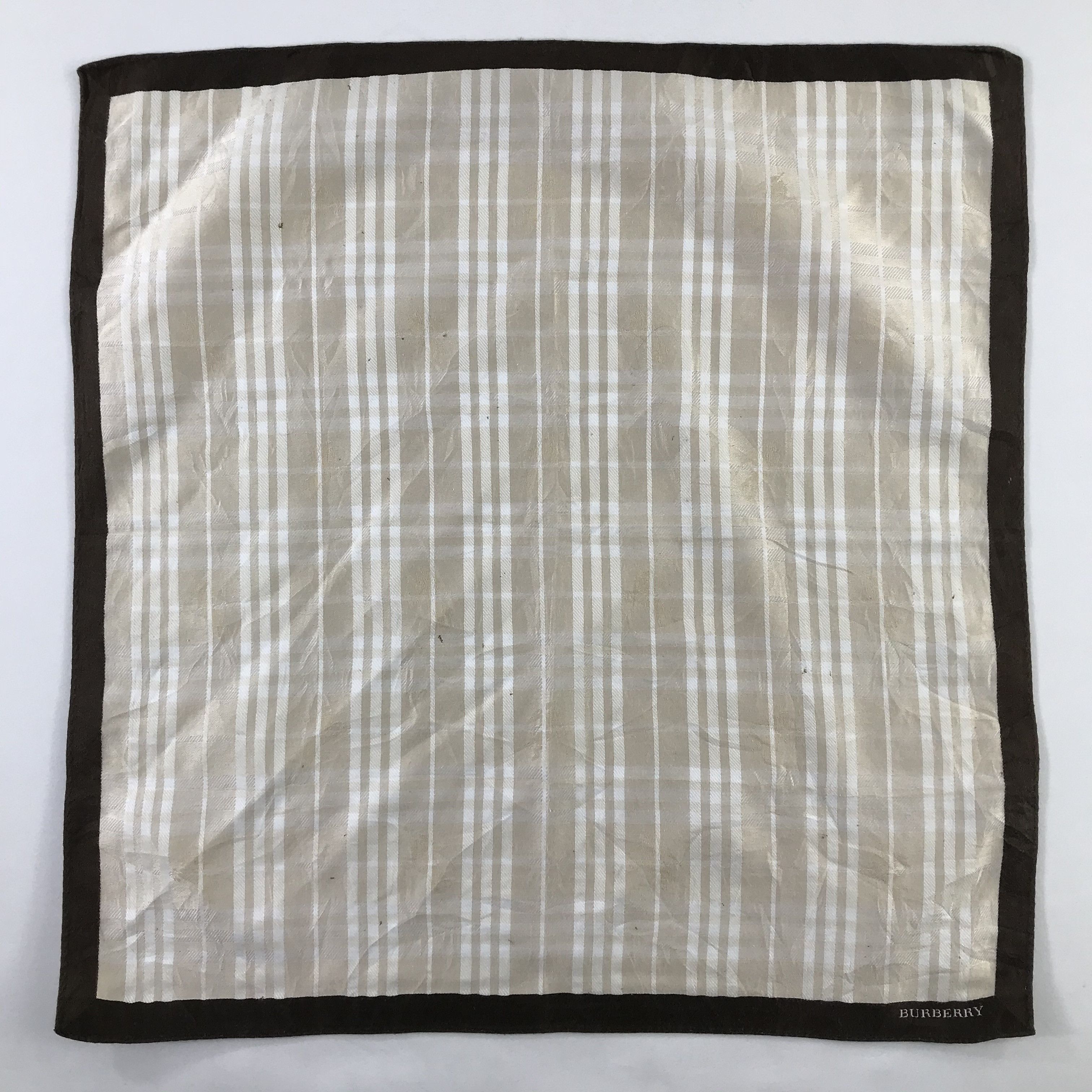 Burberry × Vintage Burberry Bandana / Handkerchief / Neckerchief - S1123 Size ONE SIZE - 1 Thumbnail
