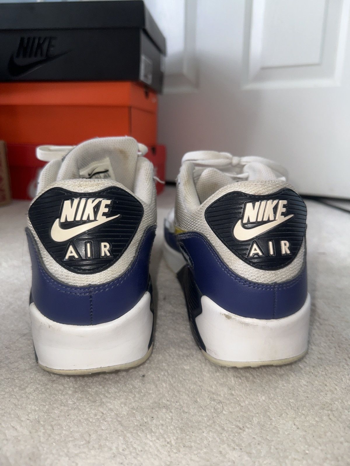 Nike × Vintage Nike Air Max 90 “Michigan” no box and no insoles Size US 10.5 / EU 43-44 - 4 Thumbnail