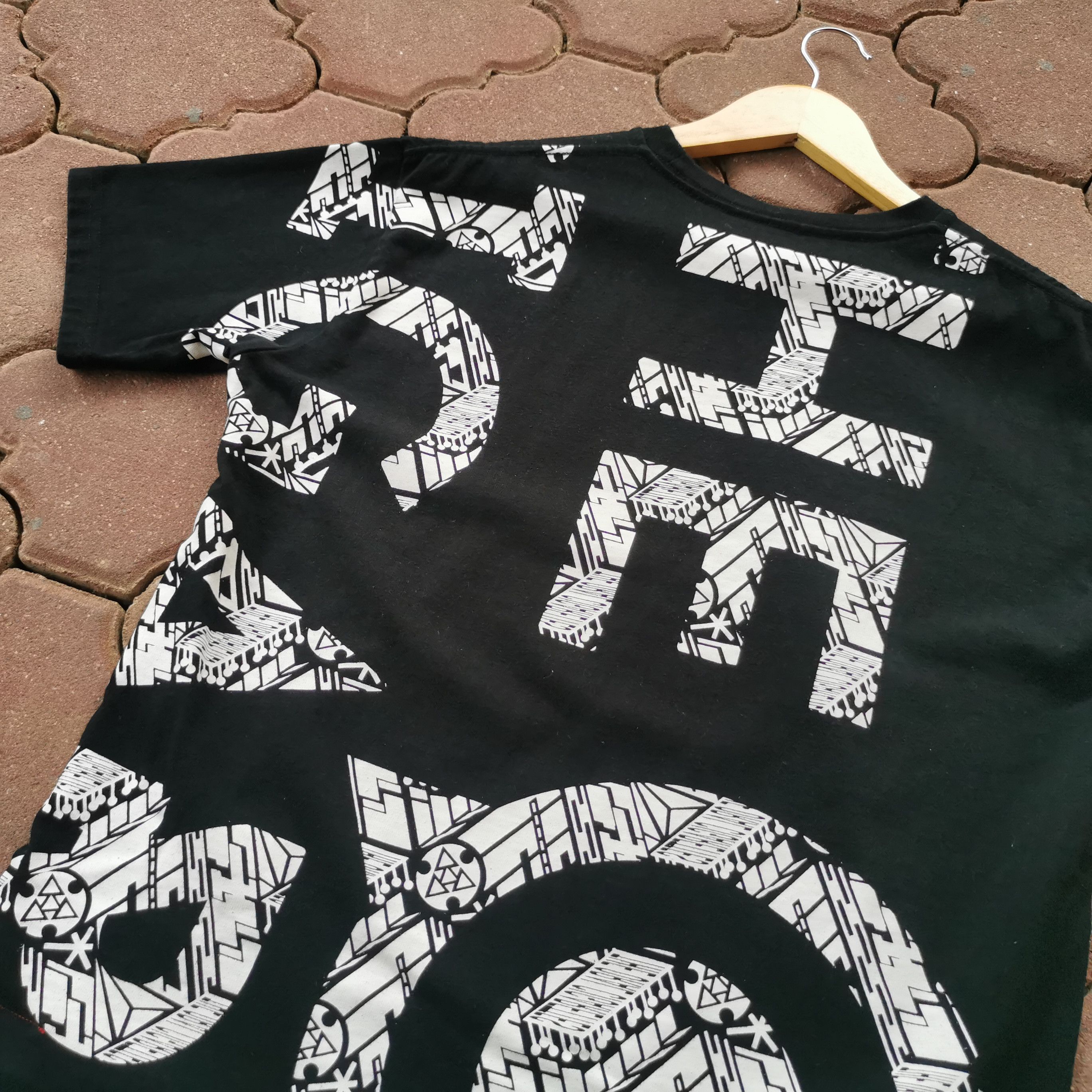 The Oral Cigarettes Japanese Band Merch Tshirt