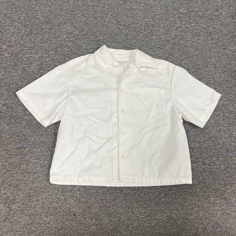 Prada Prada Triangle logo on the back, short-sleeved shirt 2502-N Size US S / EU 44-46 / 1 - 1 Thumbnail