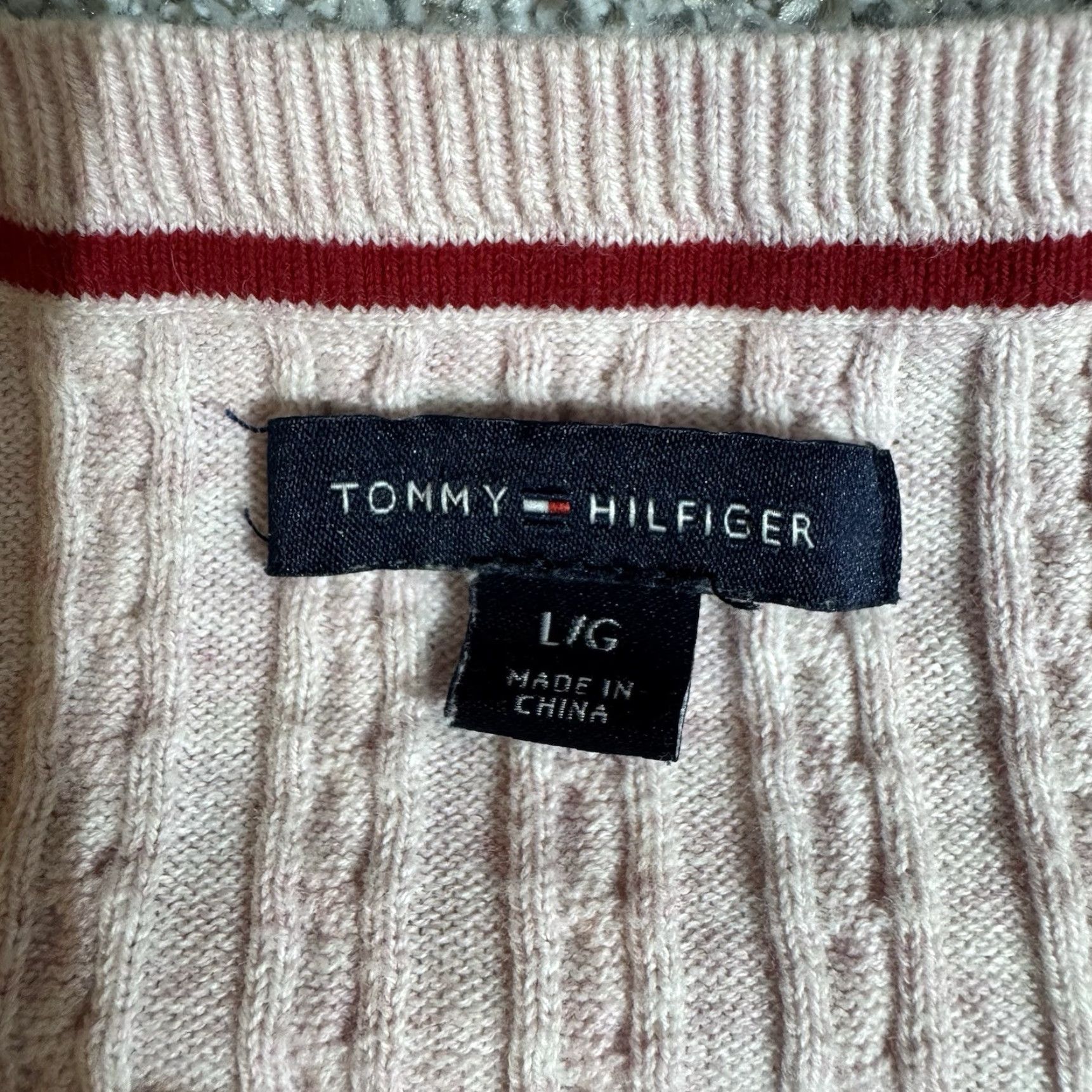 Tommy Hilfiger Tommy Hilfiger Sweater Women Large Cable-Knit Preppy Academia Chic Classic Pink 100% Cotton Pullover Regular Knit Lightweight Logo Embroidered Size L / US 10 / IT 46 - 5 Thumbnail