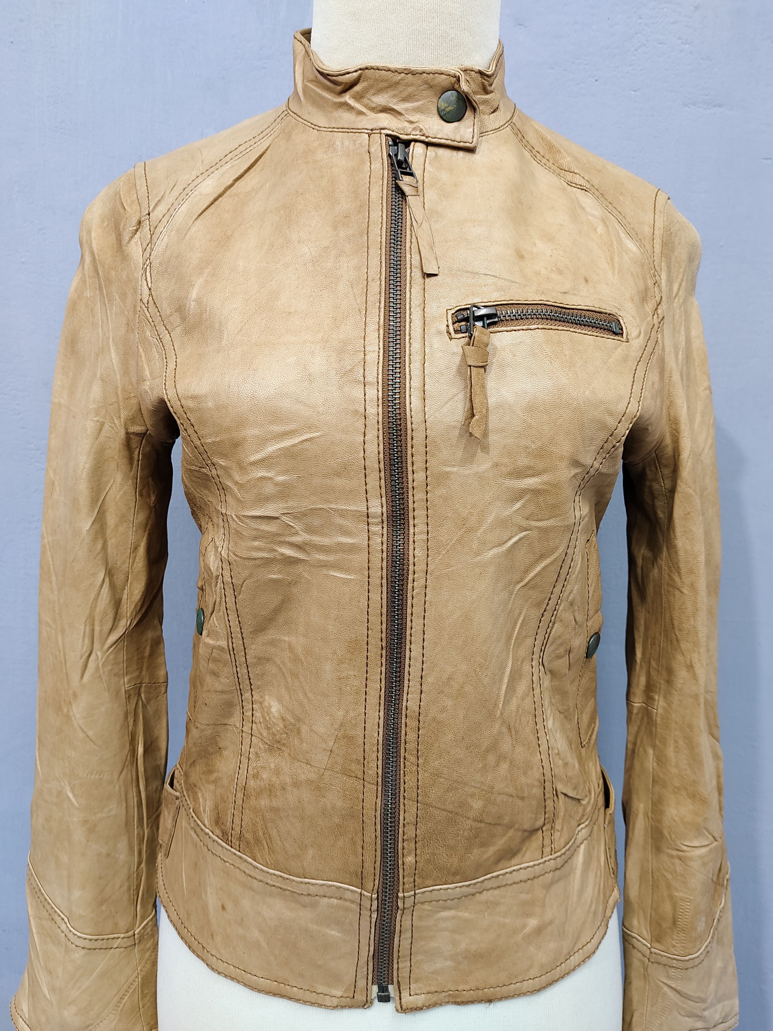 Japanese Brand Letter Back Number🇯🇵Slim Cafe Racer Lamb Leather Jacket Size M / US 6-8 / IT 42-44 - 4 Thumbnail