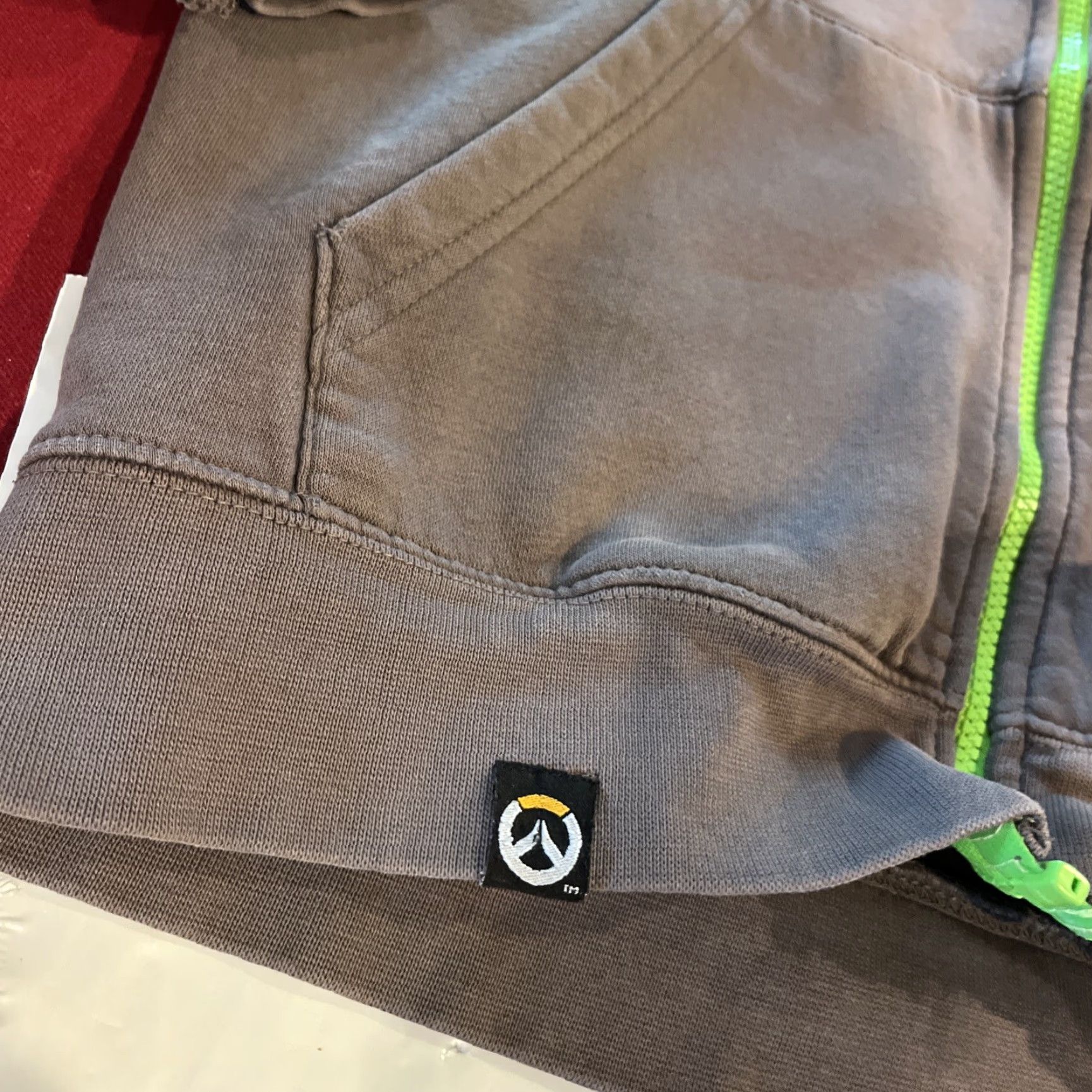 Vintage Jinx Overwatch Gray Hoodie Lime Green Zipper Sweatshirt Shark Sword Dragon Men L Full Zip Graphics Back Front Sleeve Cuffs Pocket Hooded Size US L / EU 52-54 / 3 - 3 Thumbnail