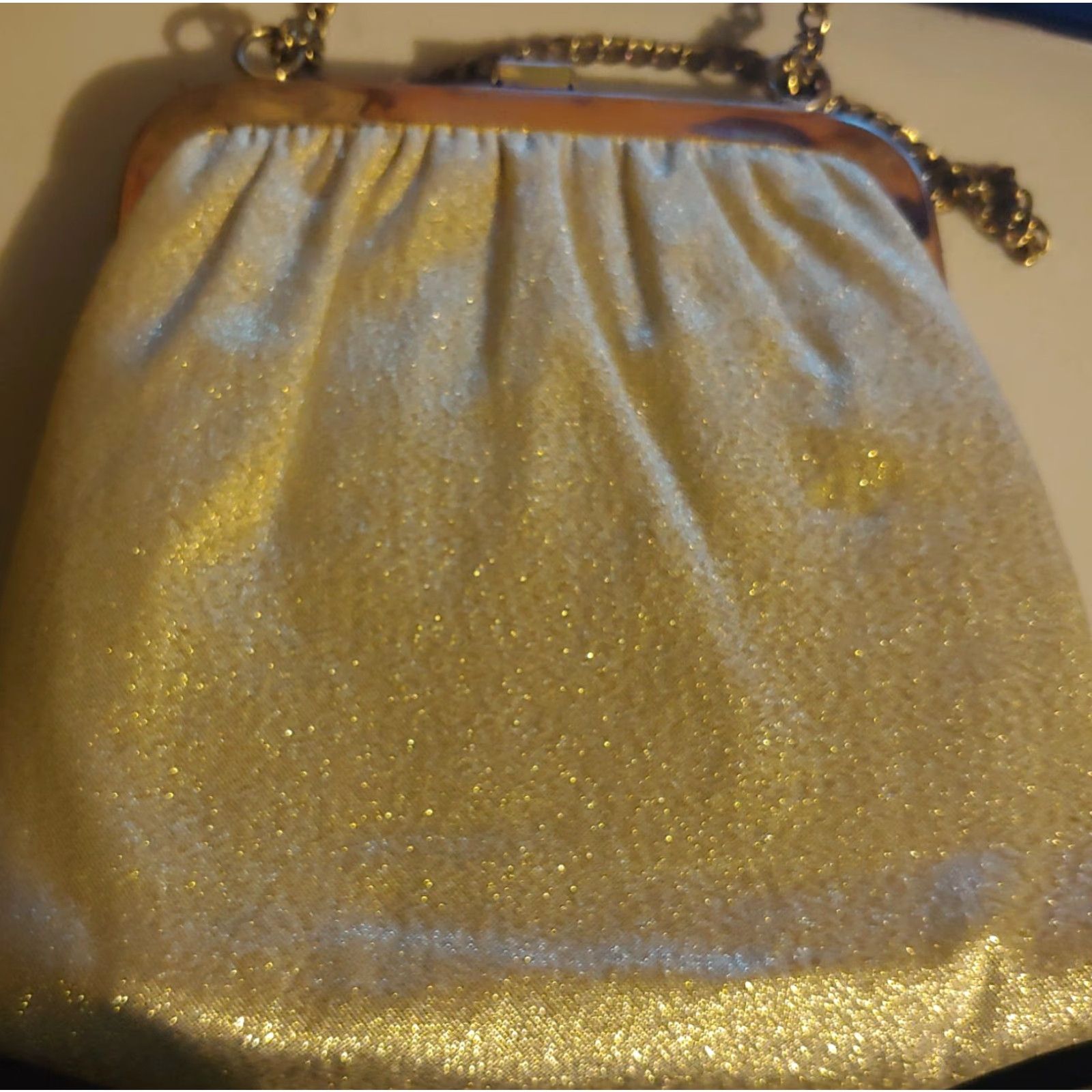 Vintage VINTAGE Gold Purse Eveningwear Clutch Handbag Formal Chain 7"x8" Women Purse, Gold, Polyester, Unbranded, Scalloped Edges Size ONE SIZE - 6 Thumbnail