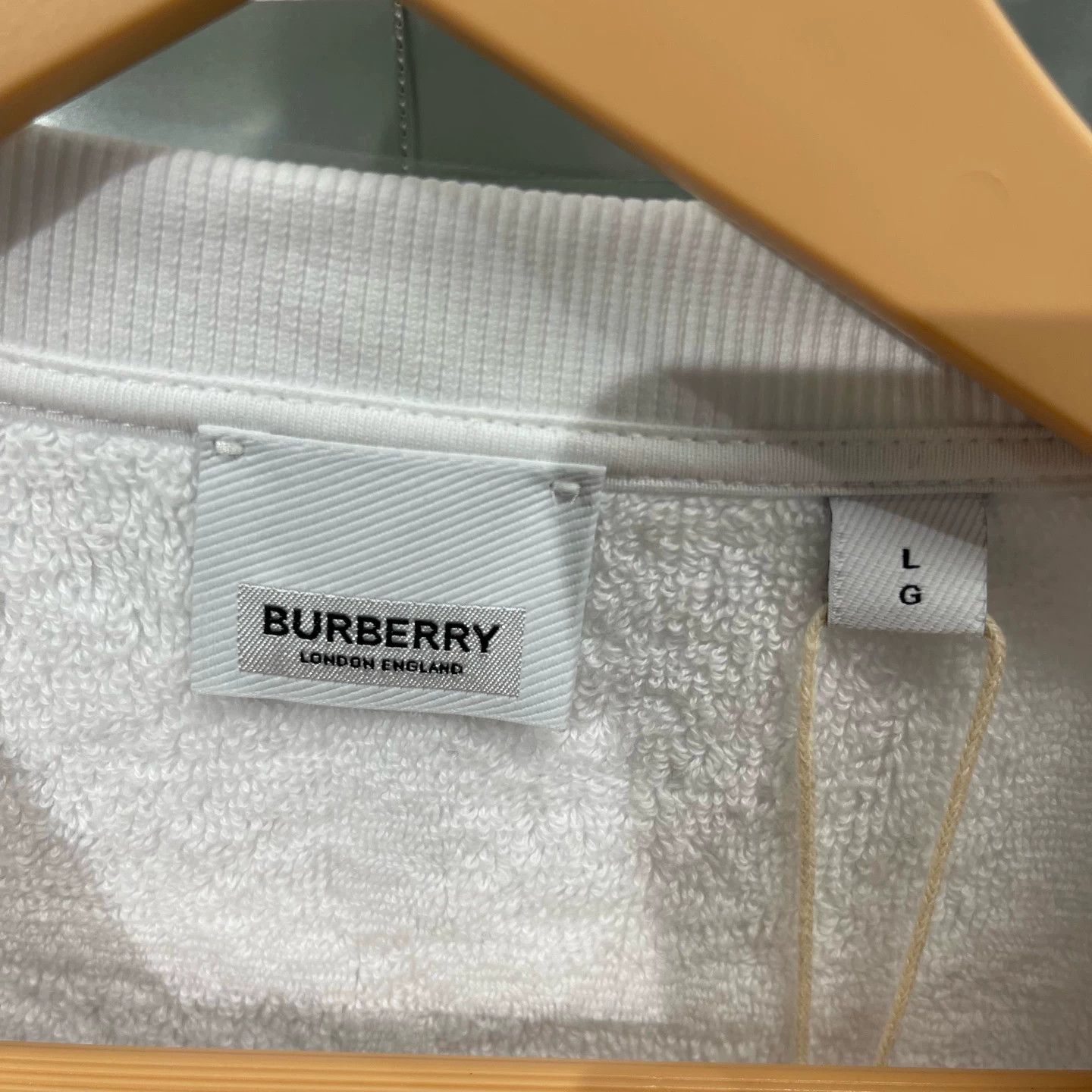 Burberry Burberry Towel Check Small Leather Tab SS L 99 New Size US L / EU 52-54 / 3 - 3 Thumbnail