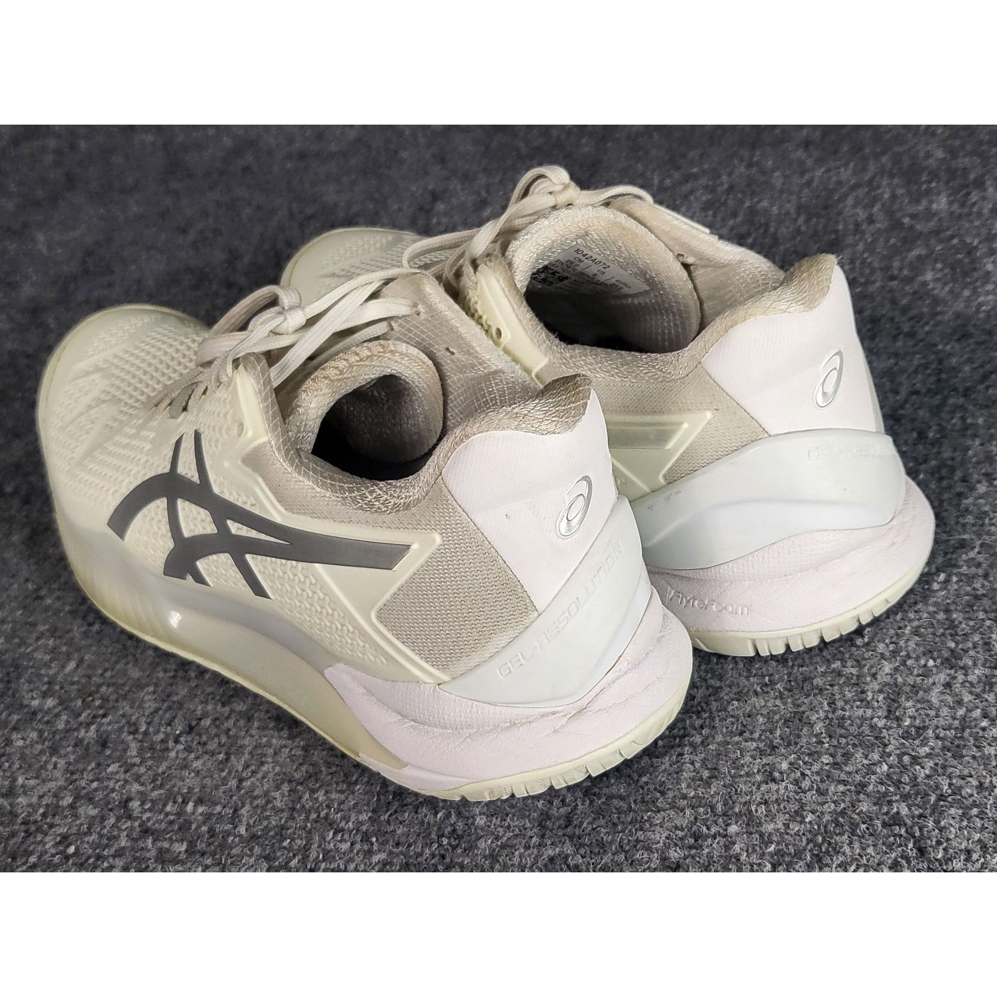 Asics Asics Gel Resolution 8 Tennis Shoes Women Sz 8 FlyteFoam Dyn Size US 8 / IT 38 - 2 Thumbnail