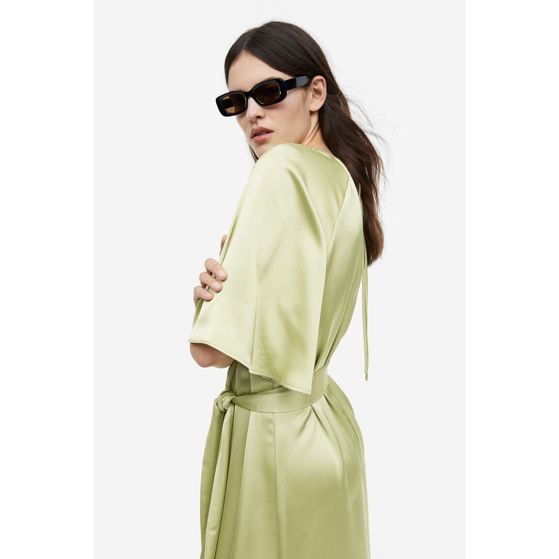 H&M NWT TIE-BELT SATIN DRESS Sz S Size S / US 4 / IT 40 - 4 Thumbnail
