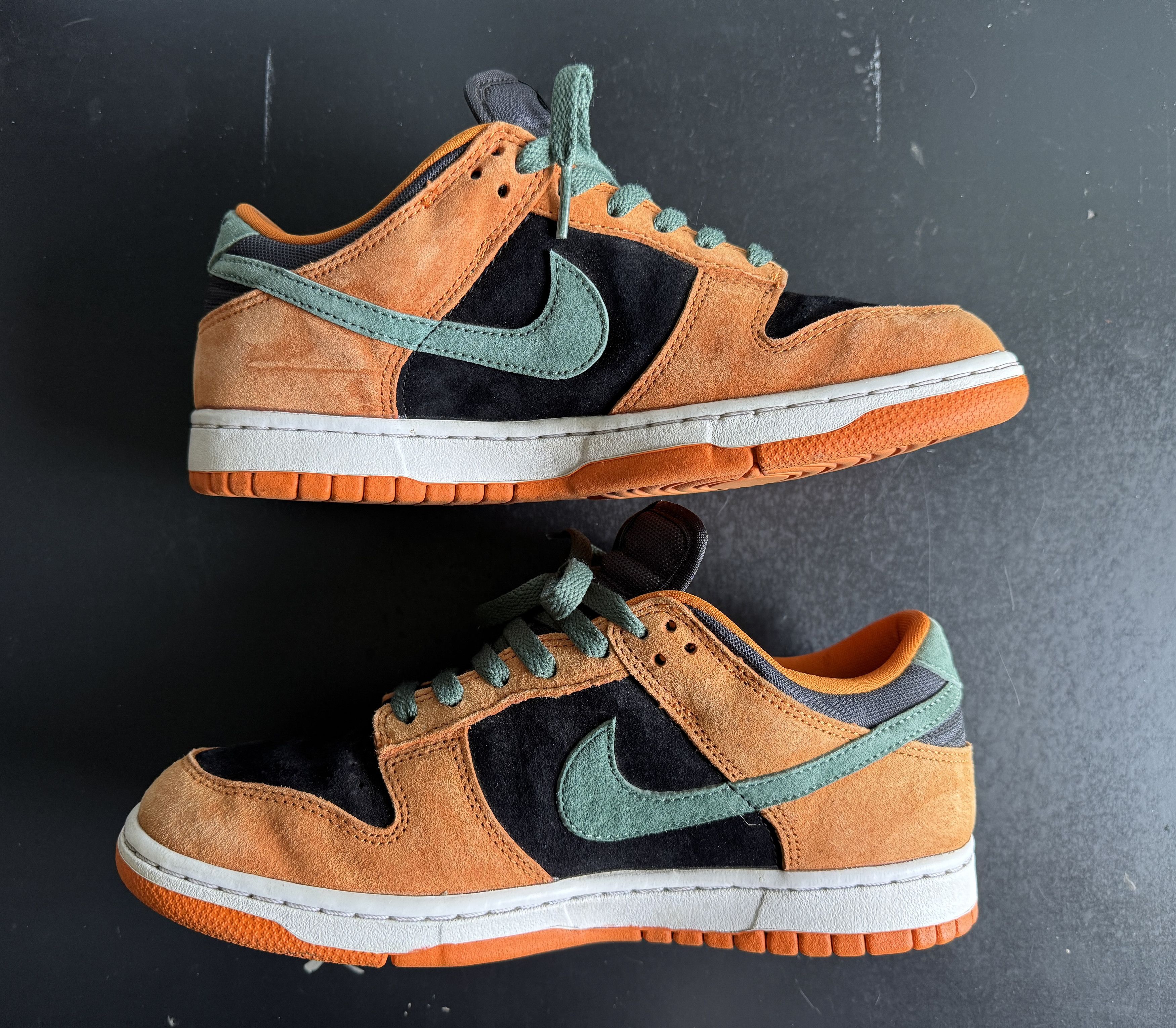 Nike Nike Dunk Low 'Cemaric' Size US 7.5 / EU 40-41 - 2 Thumbnail