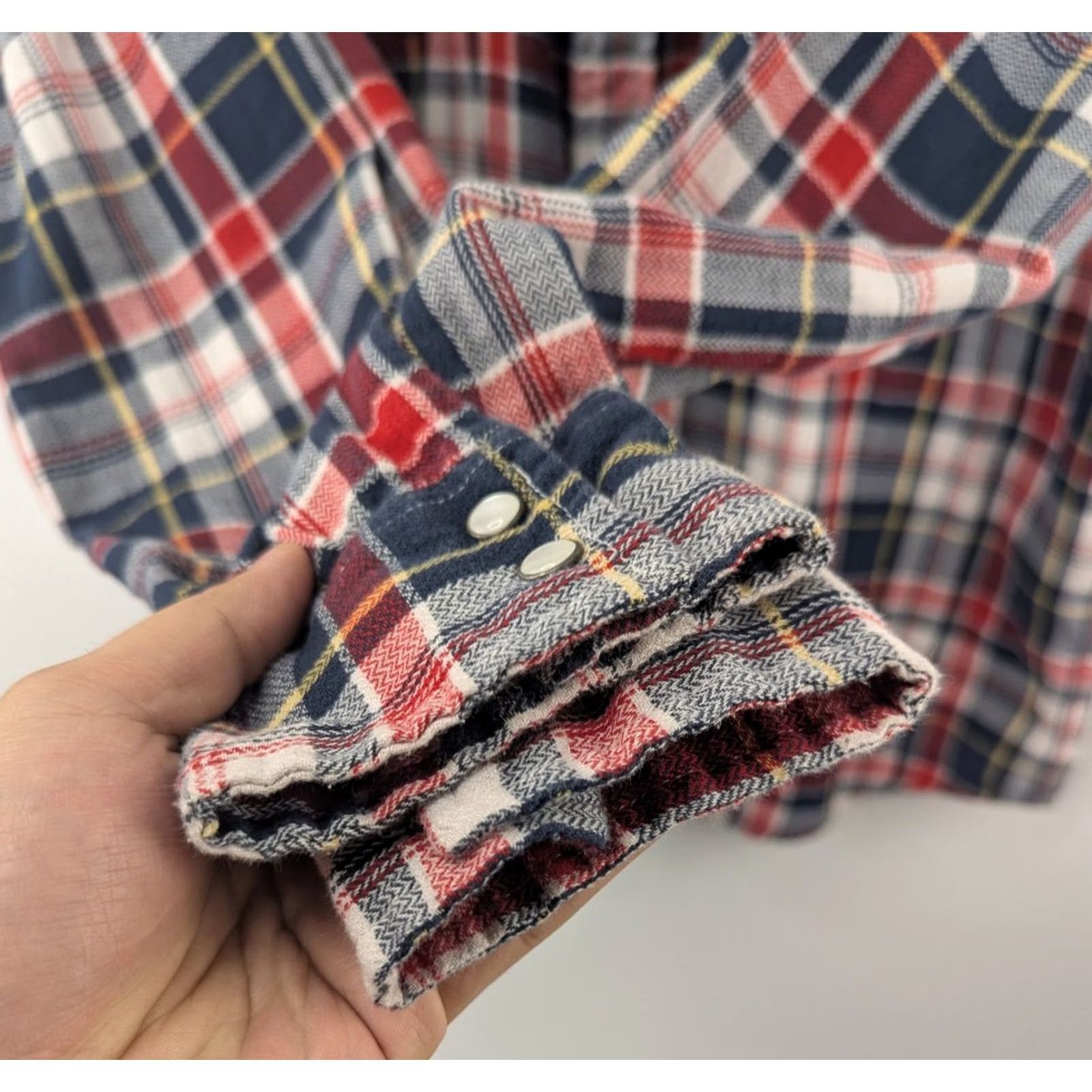 Levi's Levi's Pearl Snap Shirt Men's 2XL Cowboy Western Red Navy Plaid Pockets Cotton Size US XXL / EU 58 / 5 - 3 Thumbnail