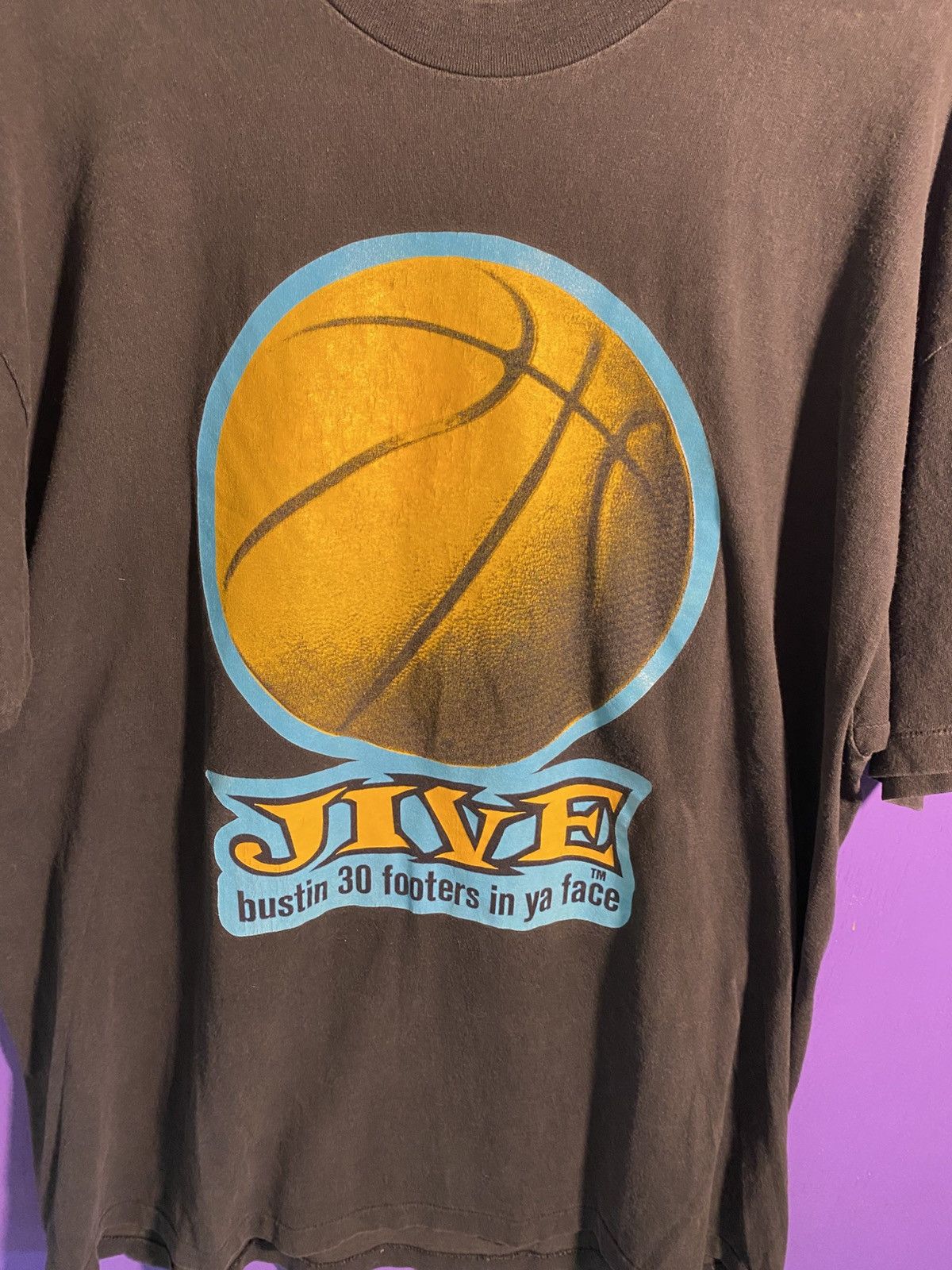 Freshjive Vintage 90s Freshjive basketball faded t-shirt Size US XL / EU 56 / 4 - 3 Thumbnail