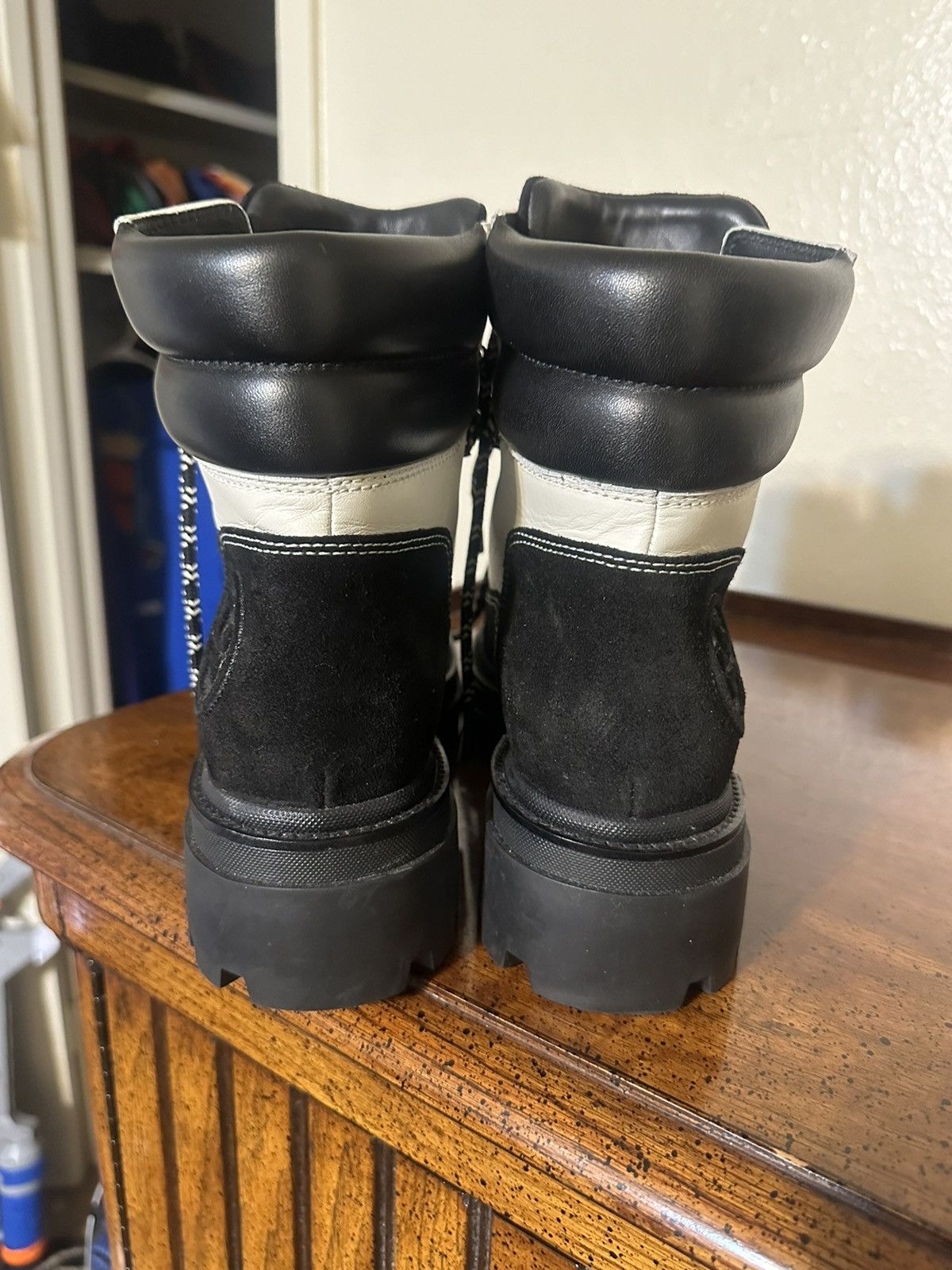 Tory Burch × Vintage Tory Burch woman’s hiking boots size 9m Size US 9 / IT 39 - 5 Thumbnail