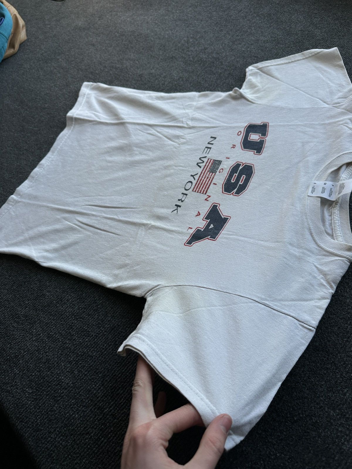Vintage 🚨USA NEW YORK RARE WHITE DISTRESSED TEE BIG LOGO BOXY FIT Size US S / EU 44-46 / 1 - 9 Thumbnail