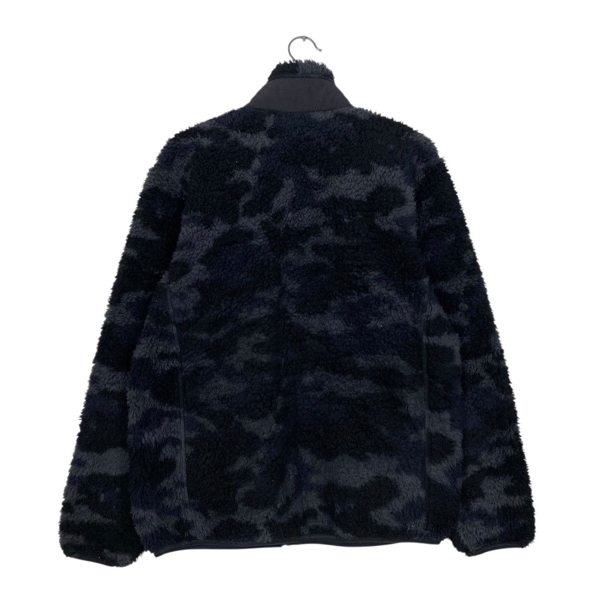 Uniqlo Uniqlo camou fleece zipper jacket Size US M / EU 48-50 / 2 - 7 Thumbnail