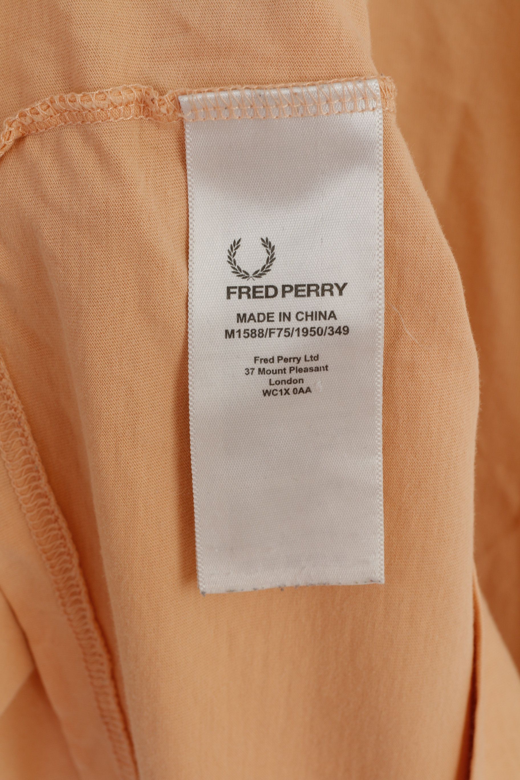 Fred Perry Fred Perry Men L / XL Shirt Peach 100% Cotton 1202 Size US L / EU 52-54 / 3 - 6 Thumbnail