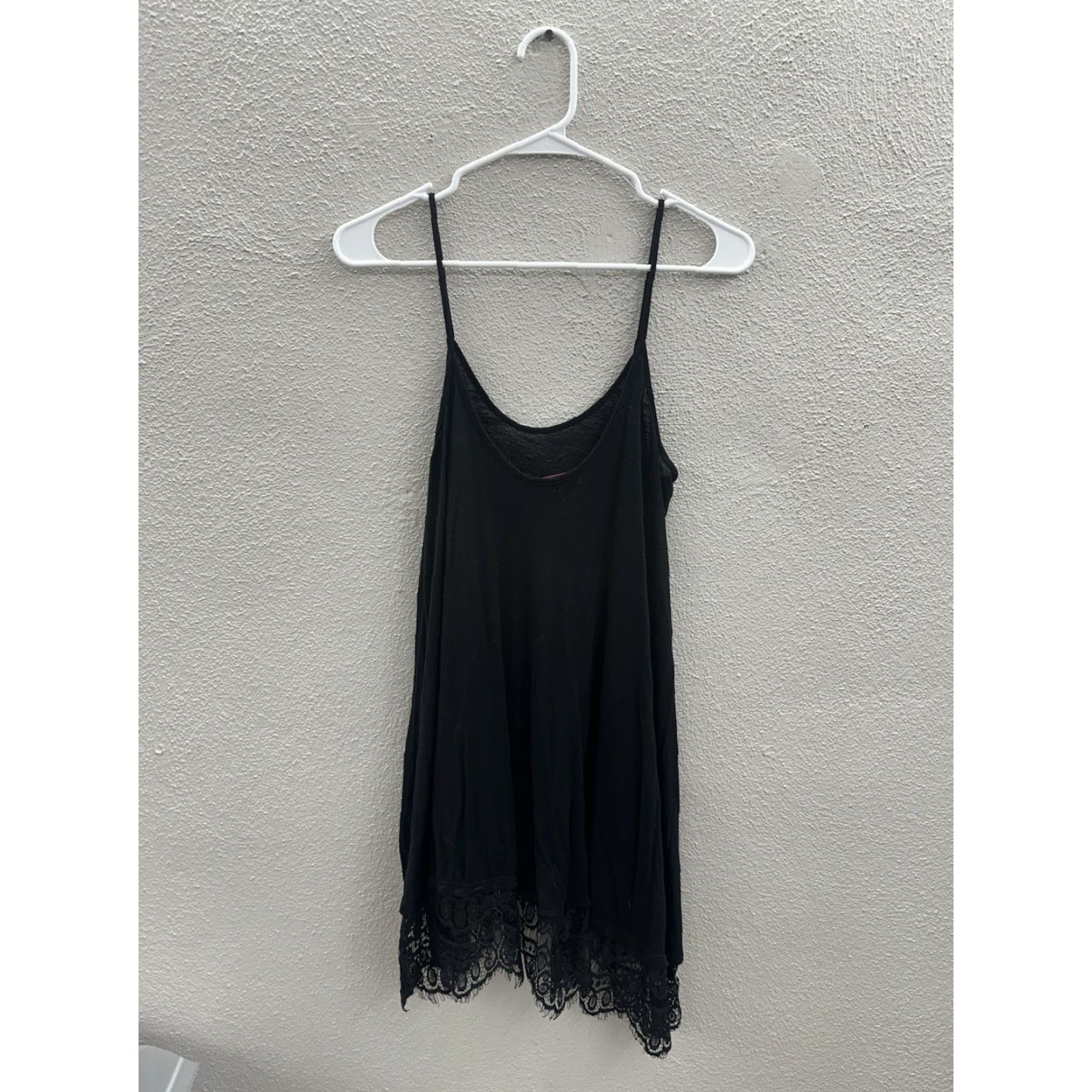Vintage T/O Sweaters Womens Tank Top Tunic Medium Black Spaghetti Strap Lace Bottom Shirt Womens Tank Top Tunic Black Spaghetti Lace Bottom Size M / US 6-8 / IT 42-44 - 6 Thumbnail