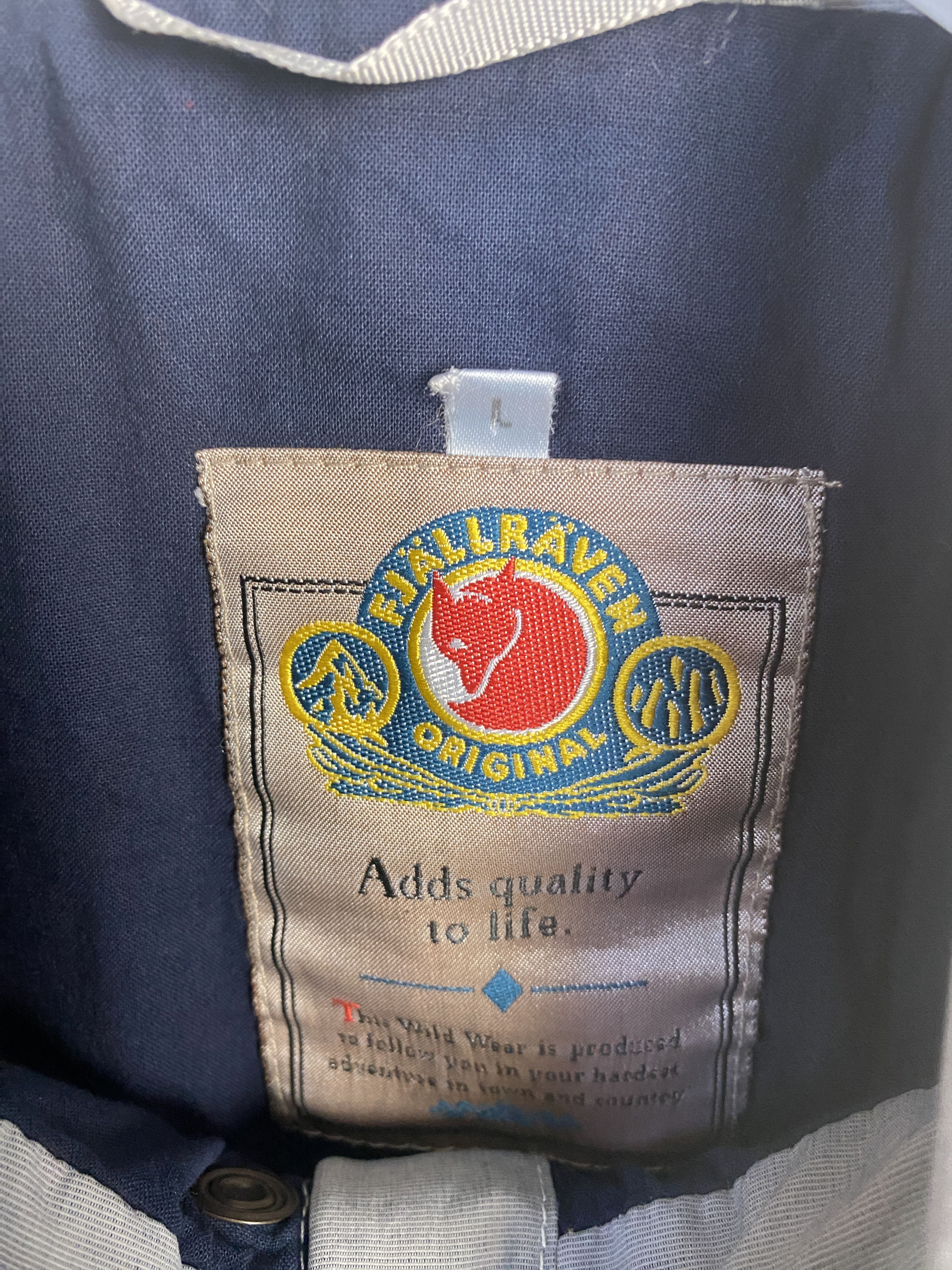Fjallraven Fjallraven small logo bomber light jacket vintage Size US L / EU 52-54 / 3 - 4 Thumbnail