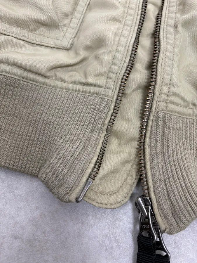 Armani 2000s Armani Beige Bomber Jacket Size US S / EU 44-46 / 1 - 9 Thumbnail