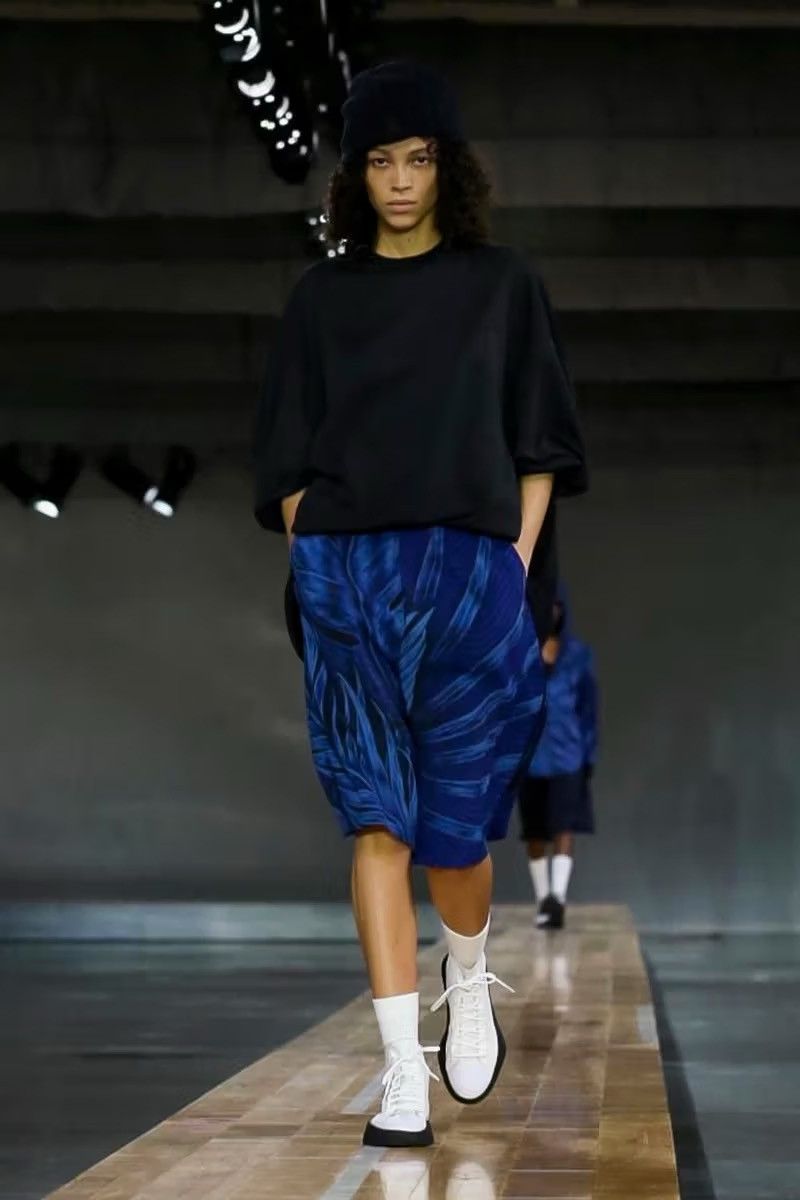 image of Adidas Y-3 Jungle Theme Shorts Ss18 Runway Collection in Blue, Men's (Size 30)