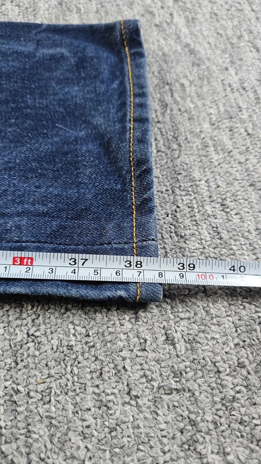 Levi's Levi's 501 Original Fit Dark Wash Jeans W28 L32 Button Fly Size US 28 / EU 44 - 13 Thumbnail