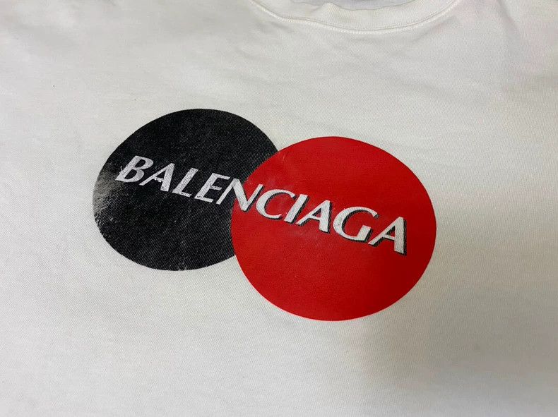 Balenciaga Balenciaga White MasterCard Short Sleeve Size M Size US M / EU 48-50 / 2 - 2 Thumbnail