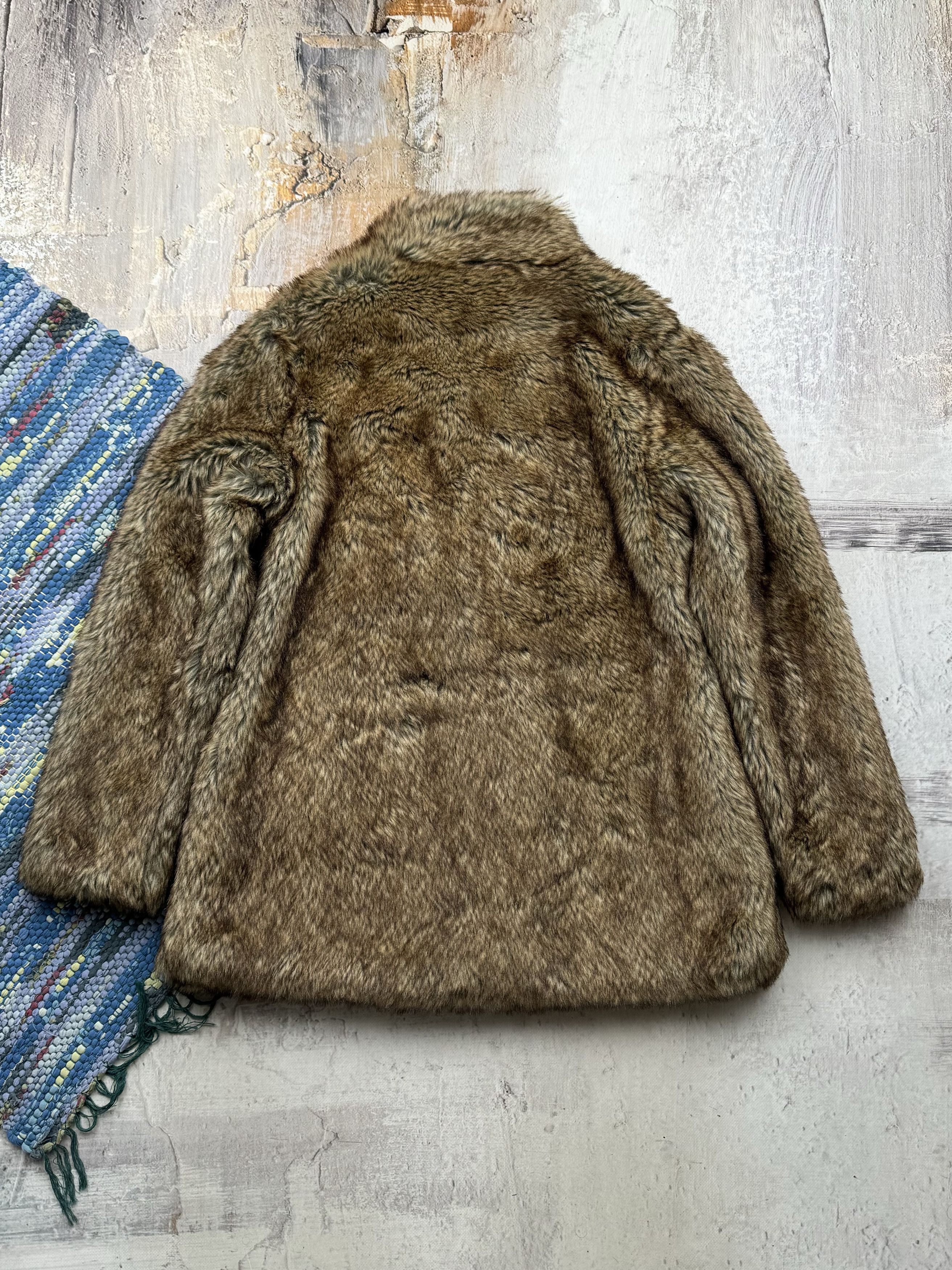 Vintage Vintage Faux Fur Coat A429D15(568) Size M / US 6-8 / IT 42-44 - 5 Thumbnail