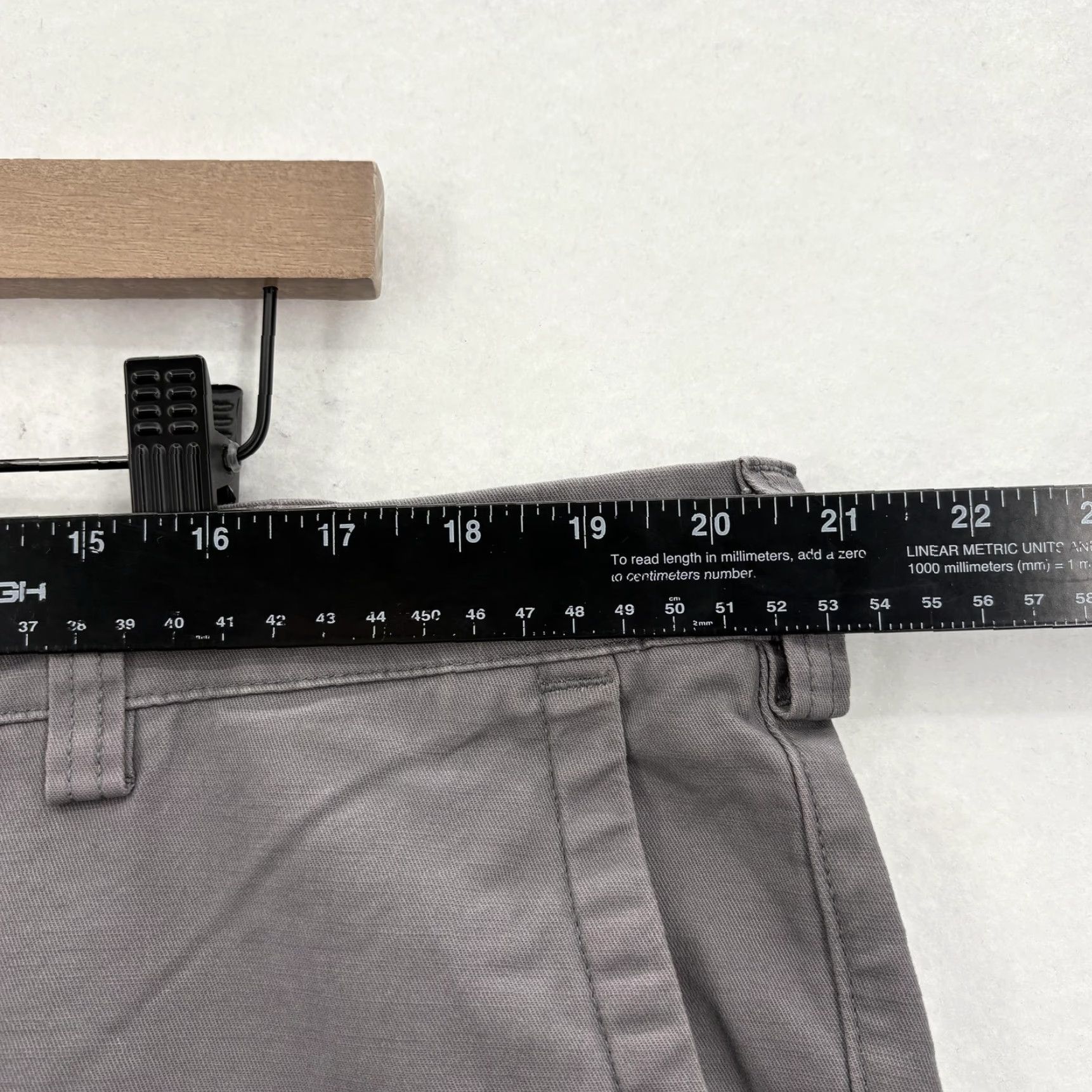 Duluth Trading Company Duluth Trading Co DuluthFlex Ballroom Slim Fit Khaki Pants Mens 40x32 Gray Stretch Workwear Cargo Size US 40 / EU 56 - 7 Thumbnail