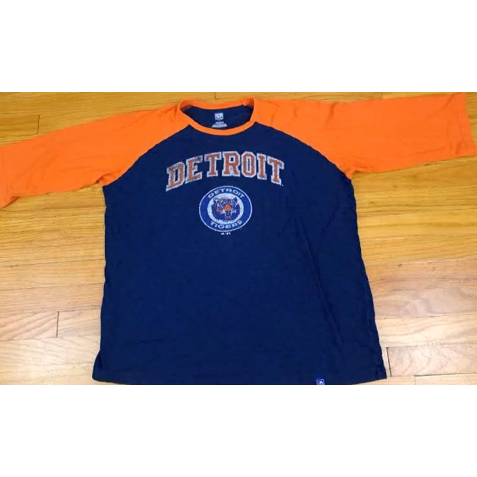 Vintage Majestic Shirt Mens XL Detroit Tigers Baseball Warm size Size US XL / EU 56 / 4 - 2 Thumbnail