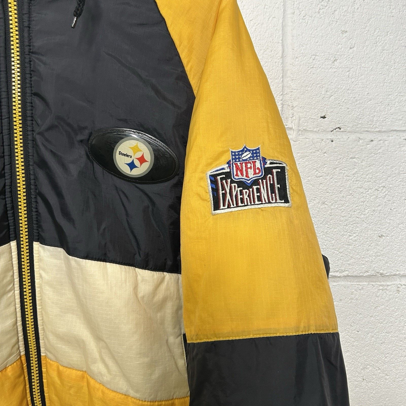 Pro Player Vintage Pittsburgh Steelers Pro Player NFL Jacket Size US XL / EU 56 / 4 - 3 Thumbnail