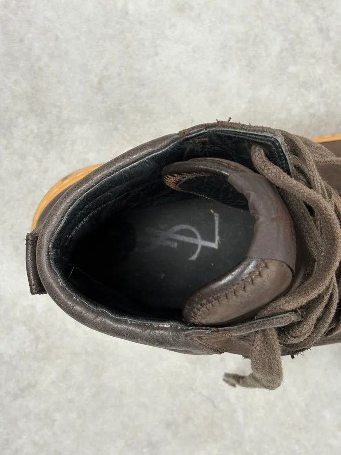 Yves Saint Laurent FW2002 Yves Saint Laurent Brown Leather High Sneakers Size US 8 / EU 41 - 9 Thumbnail