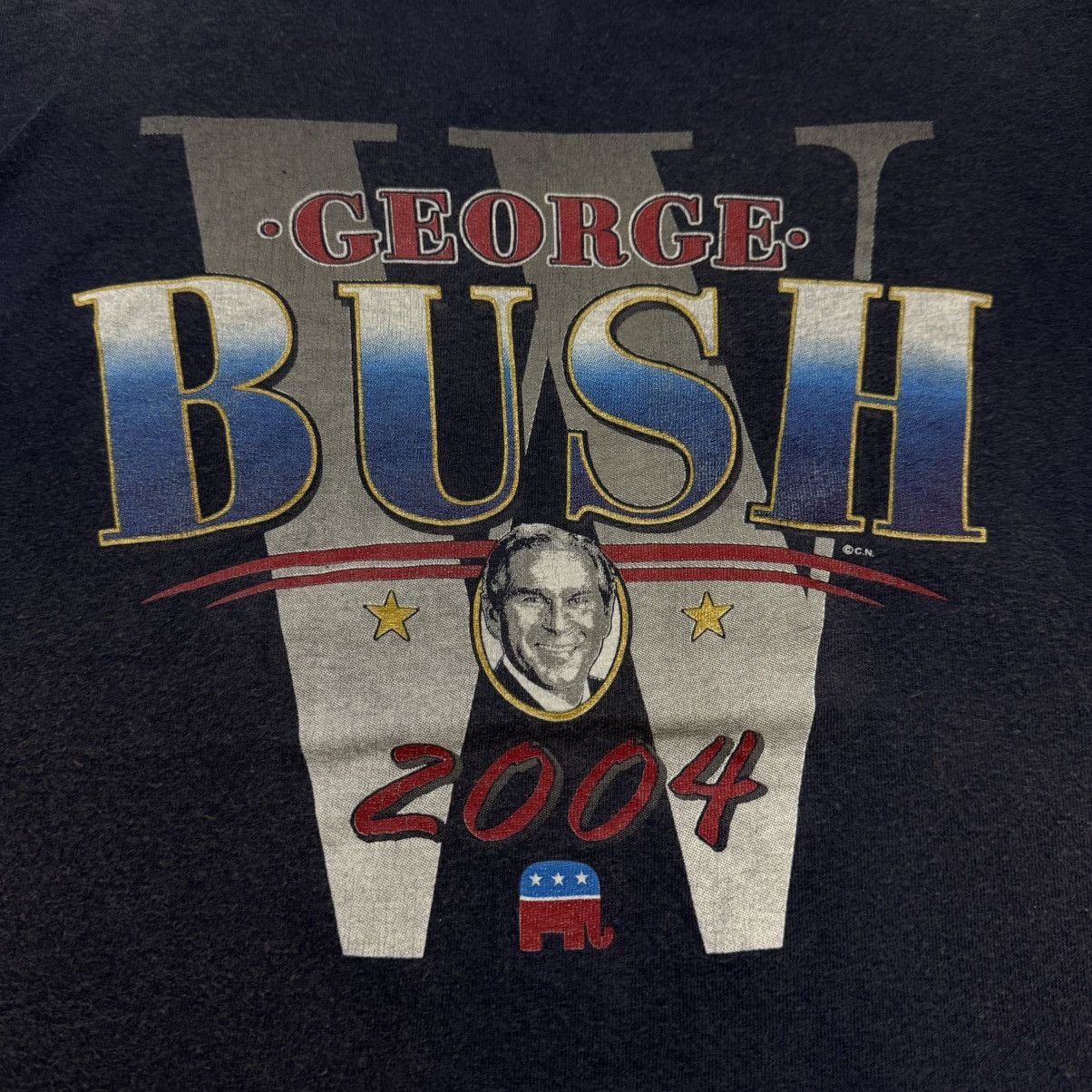 Vintage Vintage Y2K George Bush Tshirt Size US L / EU 52-54 / 3 - 4 Thumbnail