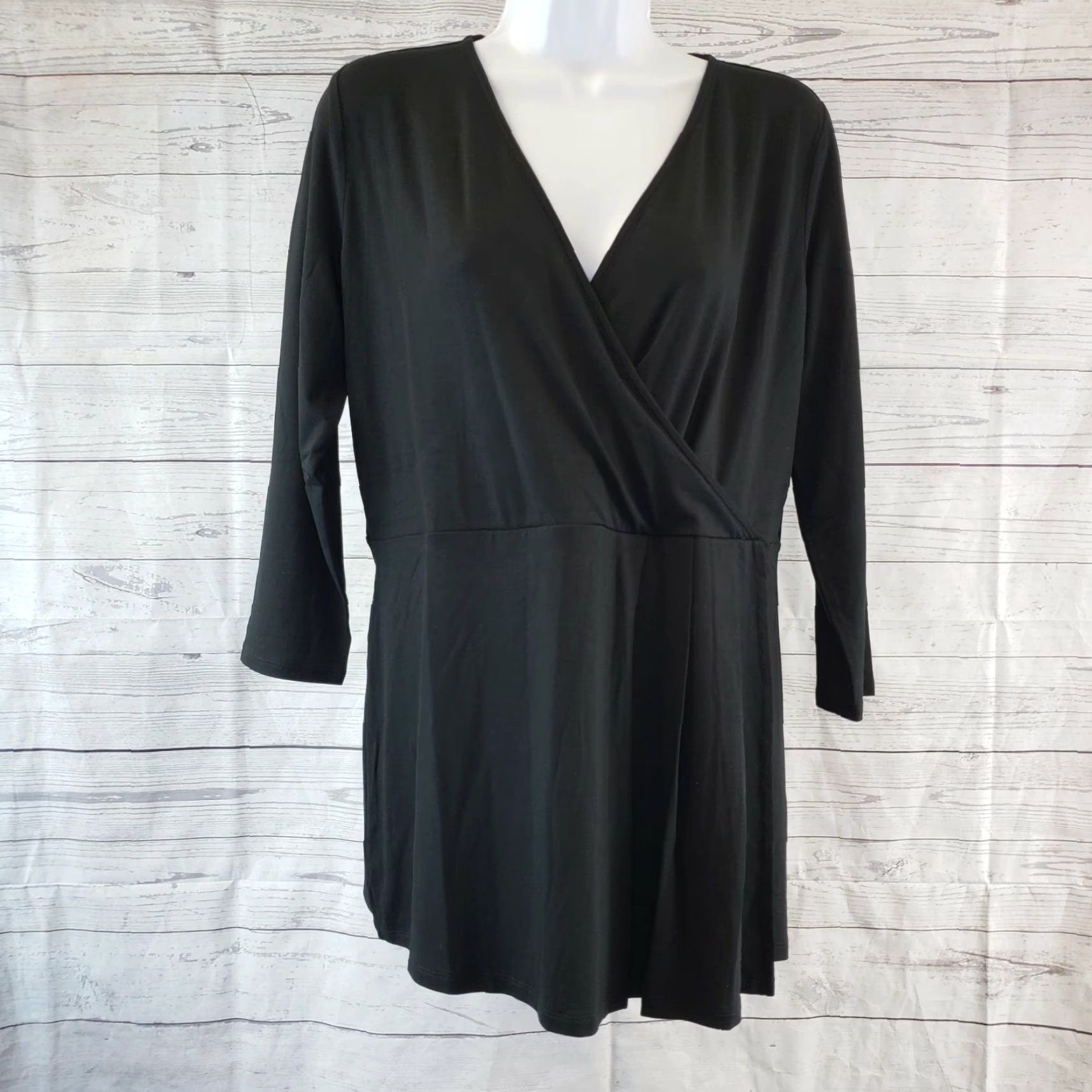 J. Jill J. Jill Wearever Collection Women's Pleated Crossover Top Sz S Black V-Neck Shirt Blouse Size S / US 4 / IT 40 - 2 Thumbnail