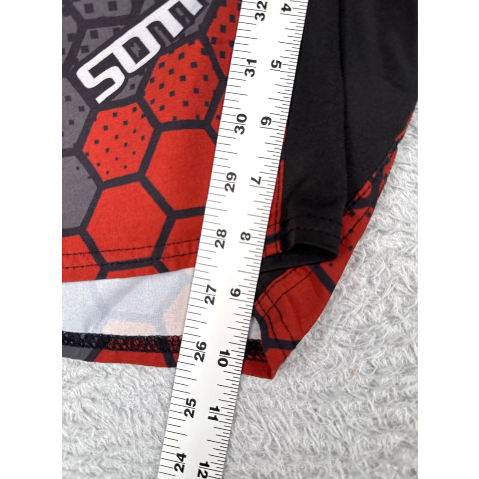 Vintage SOTF Shorts Mens Small Gray Black Red MMA Survive Workout Gym Polyester 32x9 Size US 29 - 7 Thumbnail