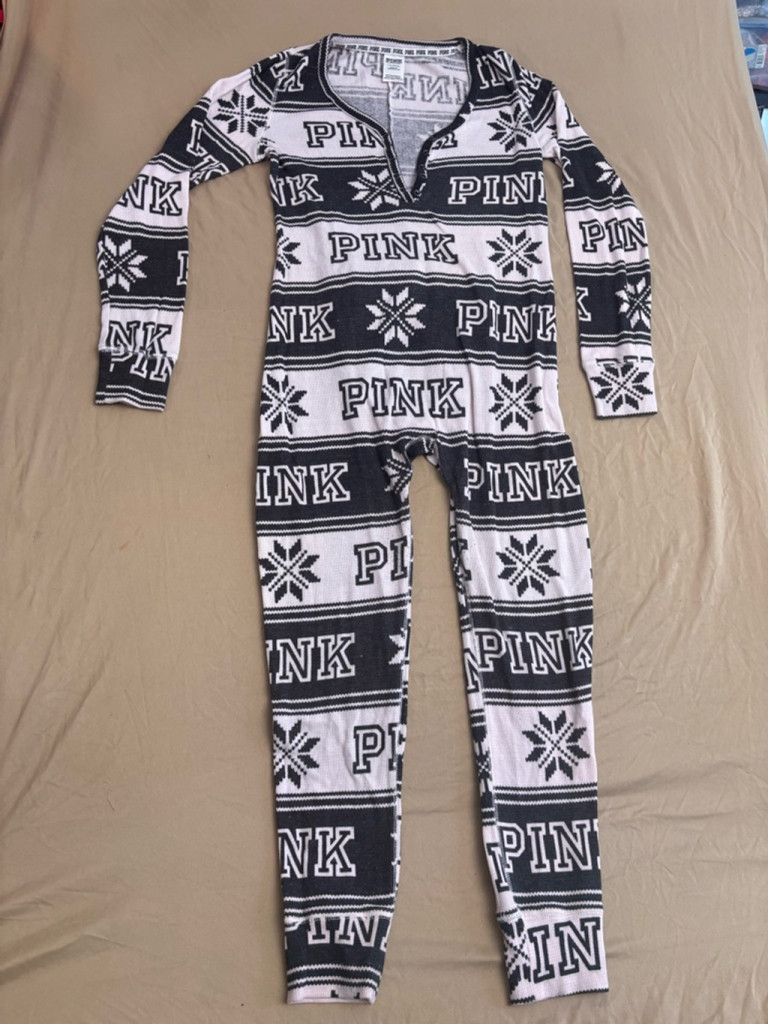 Pink Women's PINK Pajama Onesie L Pink White Black Size L / US 10 / IT 46 - 1 Thumbnail